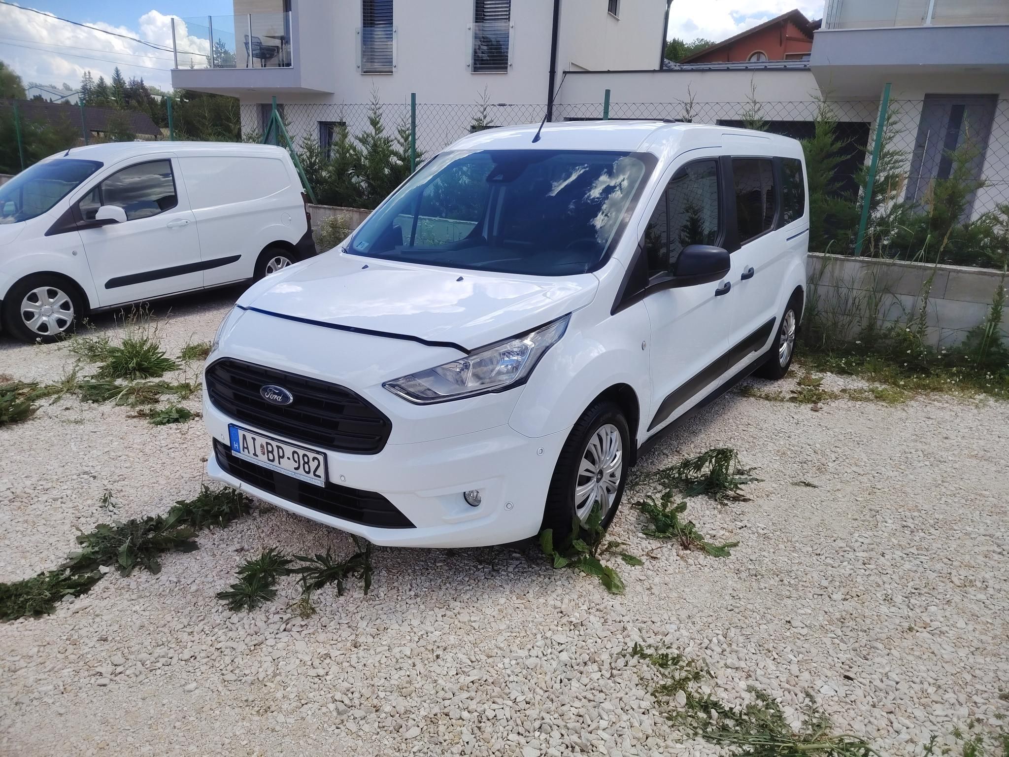 FORD CONNECT Transit230 1.5 TDCi L2 Trend Dupla tolóajtó 5 személyes Tempomat Fűtött ülés Klíma Fűtött szélvédő