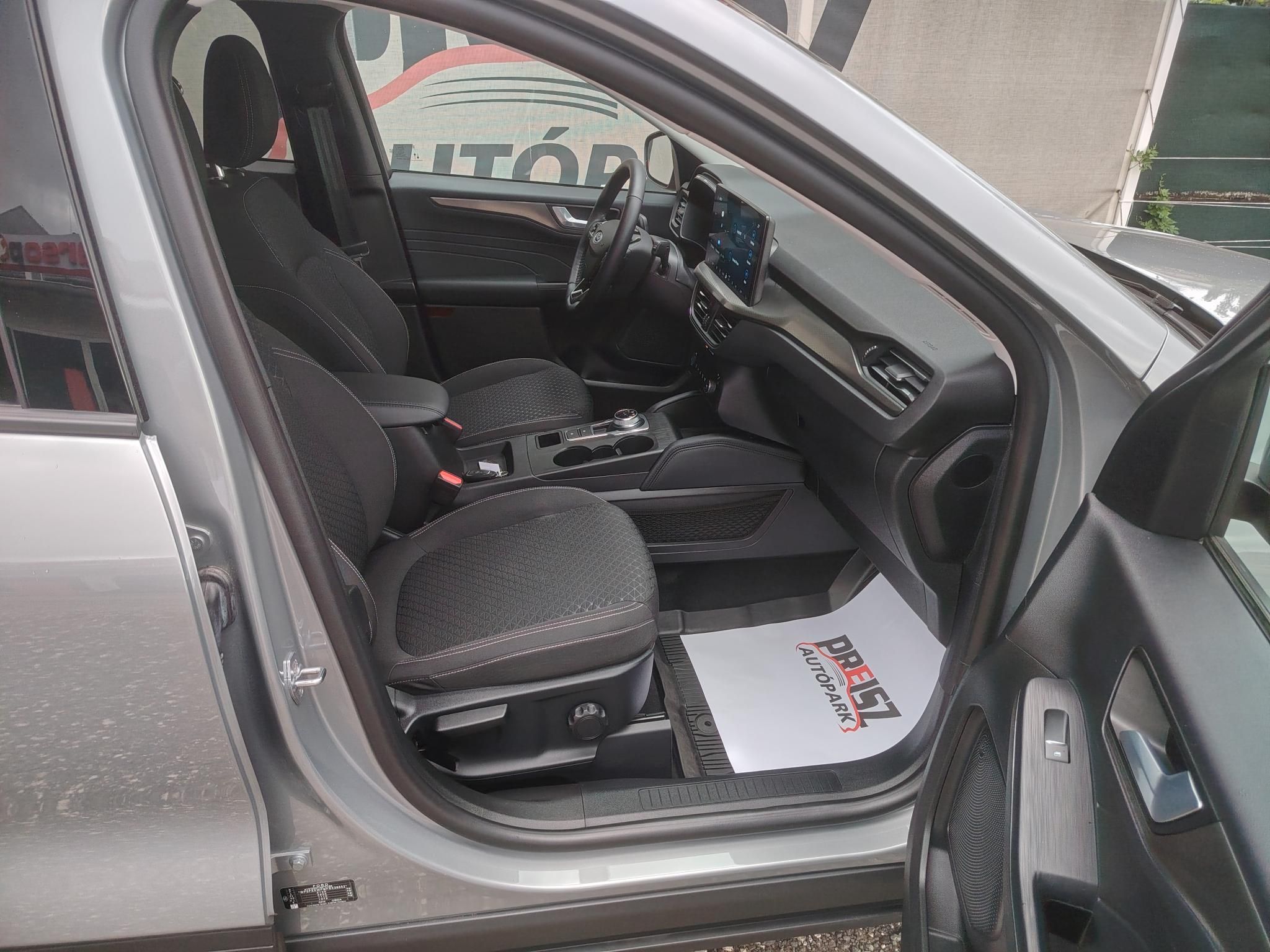 FORD KUGA 1.5 EcoBoost Titanium (Automata) 4401 km!!! Garanciális Keyless 360-as kamera