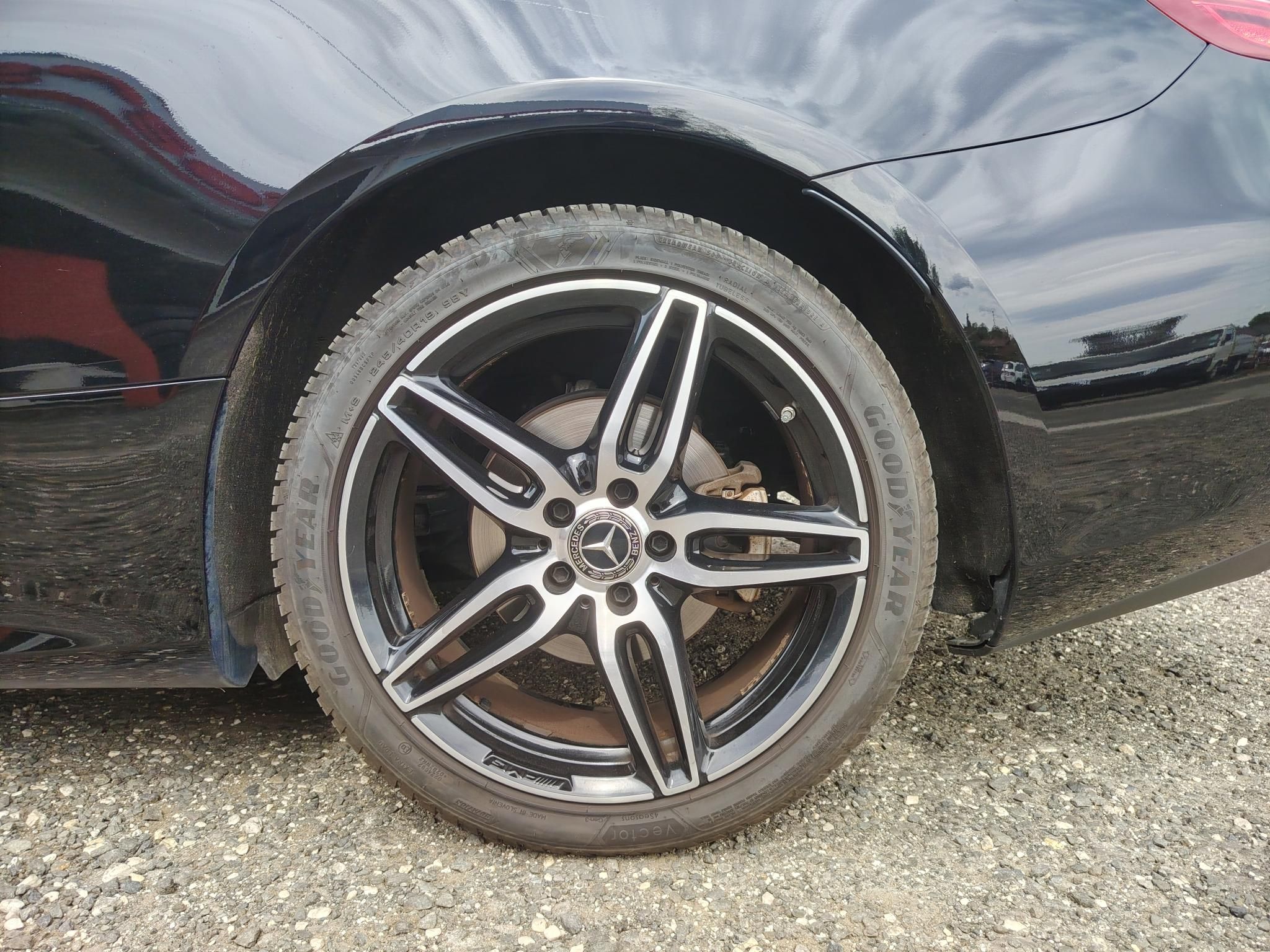 MERCEDES-BENZ E 200 9G-TRONIC Coupe Bőr belső Motoros ülés Tempomat Fűtött ülés