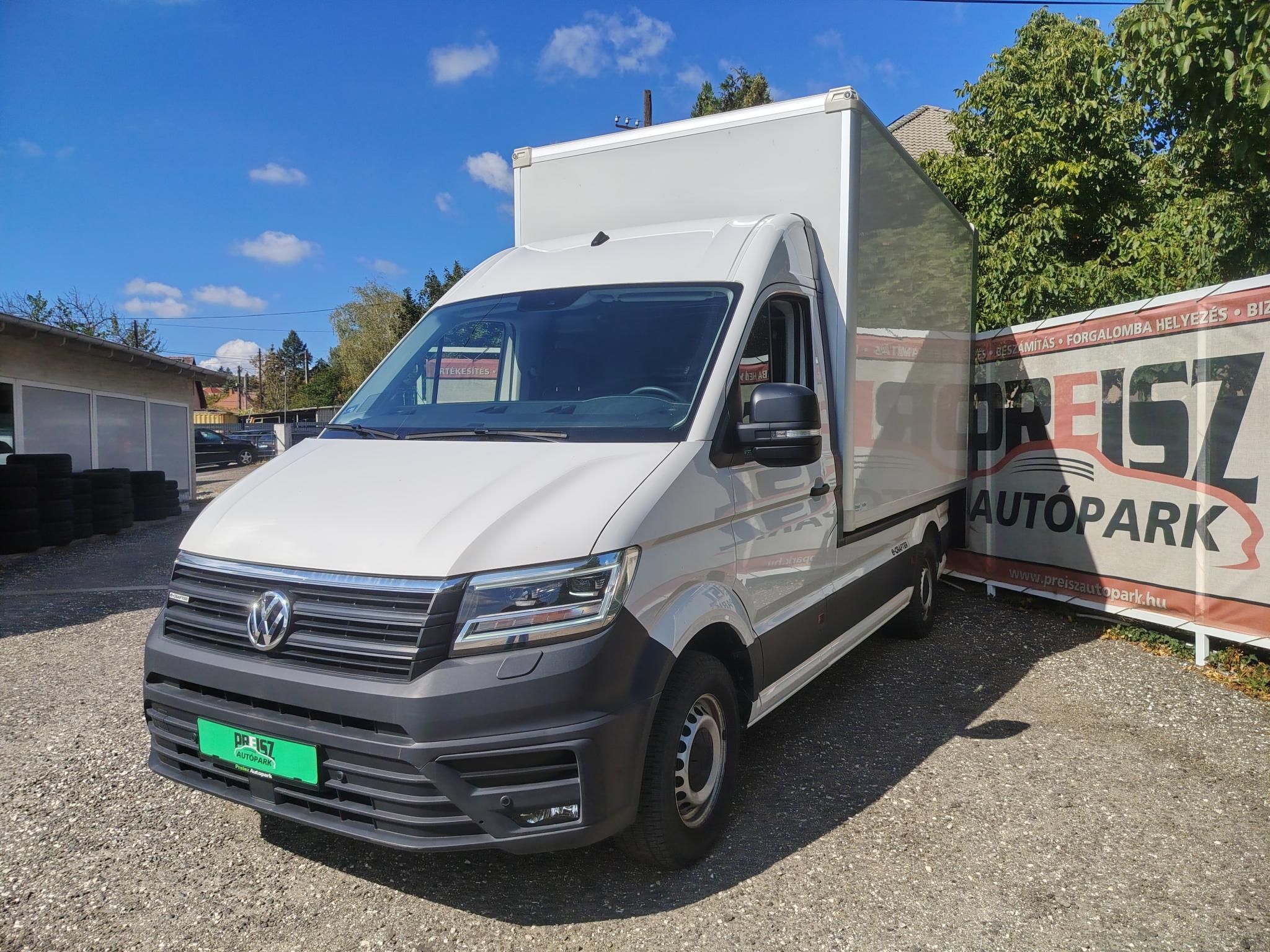 VOLKSWAGEN CRAFTER eCrafter 4418 km!!! Dobozos felépítmény Emelőhátfal 3 személyes Fűtött ülés