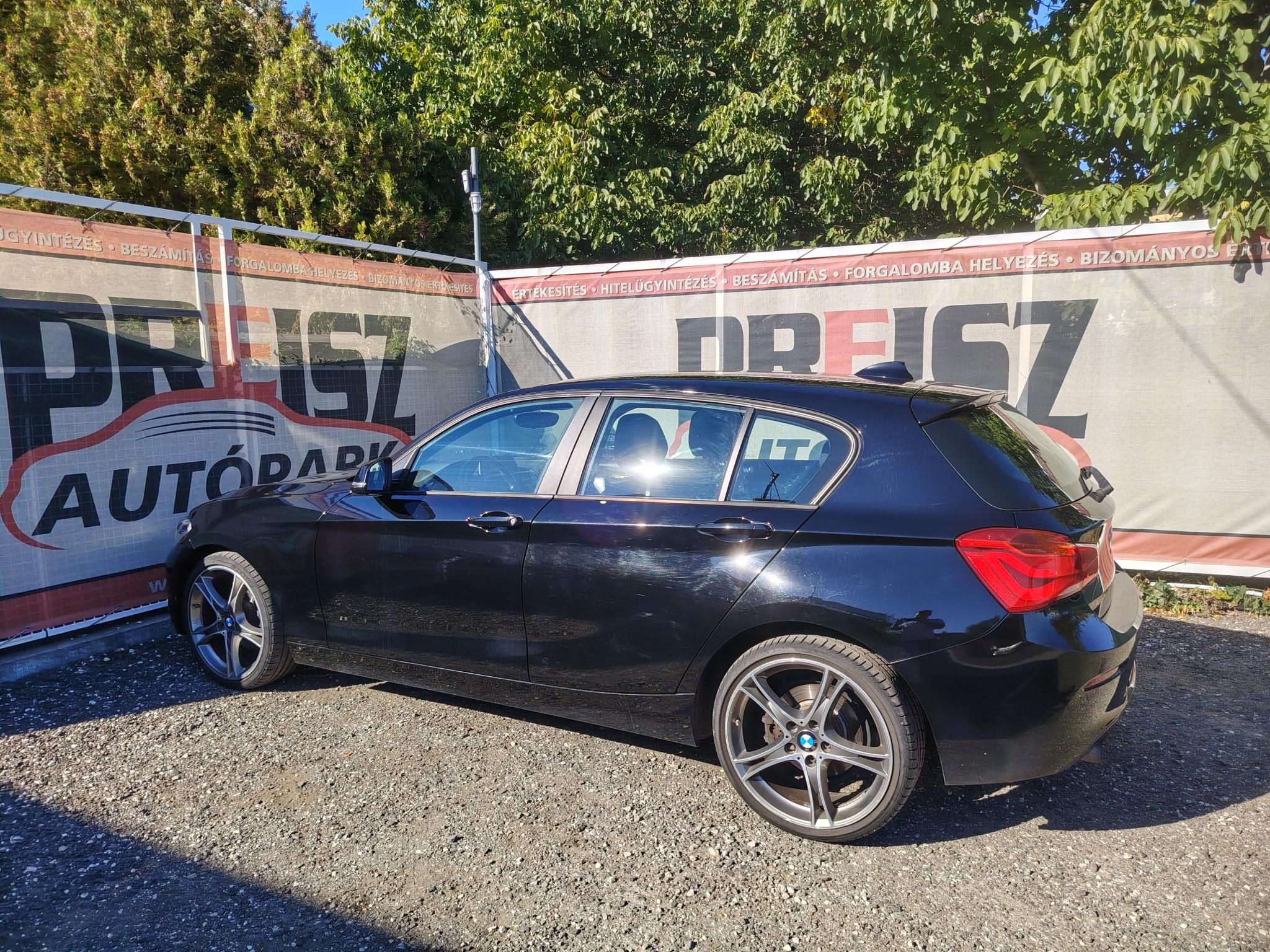 BMW 116i Advantage 86.550 km Sérülésmentes fényezés 19 colos felnik