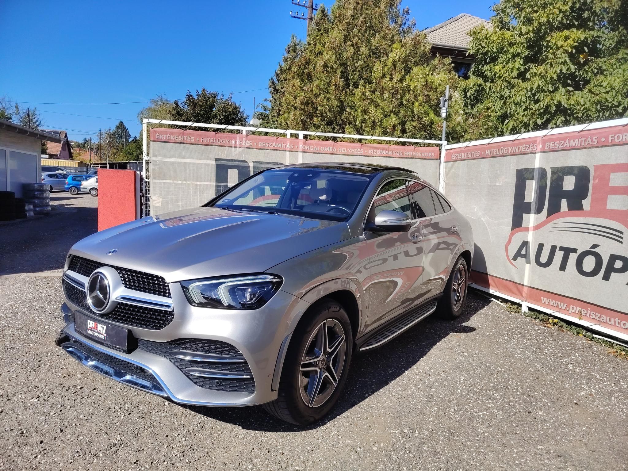 MERCEDES-BENZ GLE 400 d 4Matic 9G-TRONIC Vezetett szervizkönyv Tempomat Téli-nyári gumiszett HUD