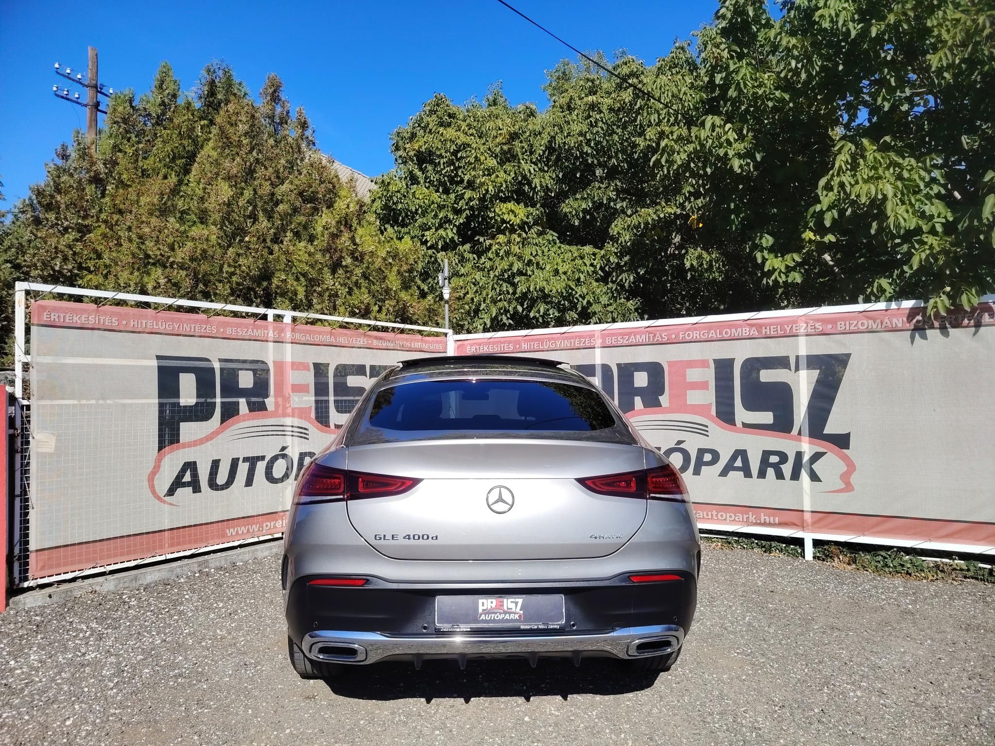 MERCEDES-BENZ GLE 400 d 4Matic 9G-TRONIC Vezetett szervizkönyv Tempomat Téli-nyári gumiszett HUD