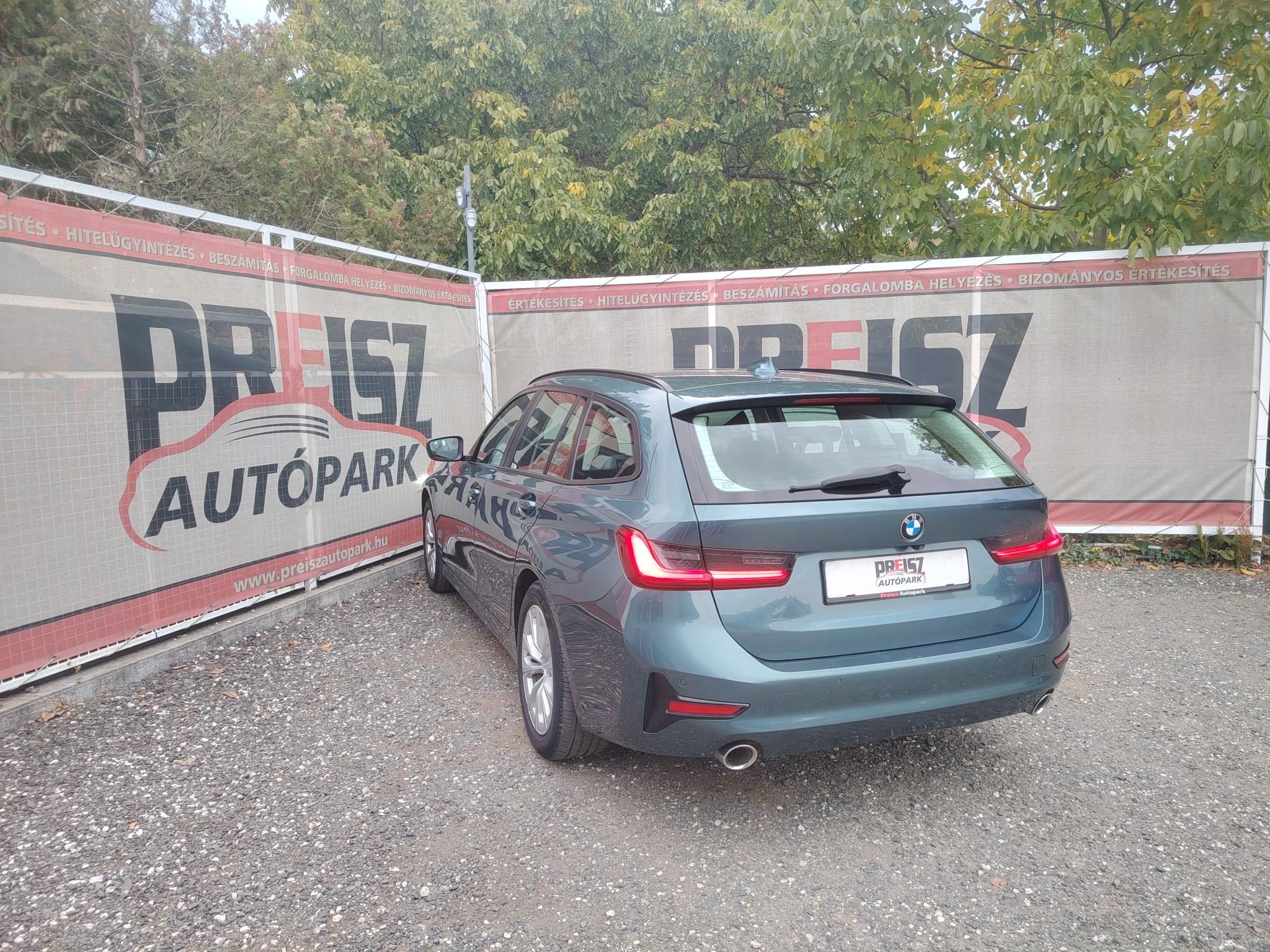 BMW 320d xDrive (Automata) Tempomat Kulcsnélkülii indítás Első-hátsó parkolóradar Tolatókamera