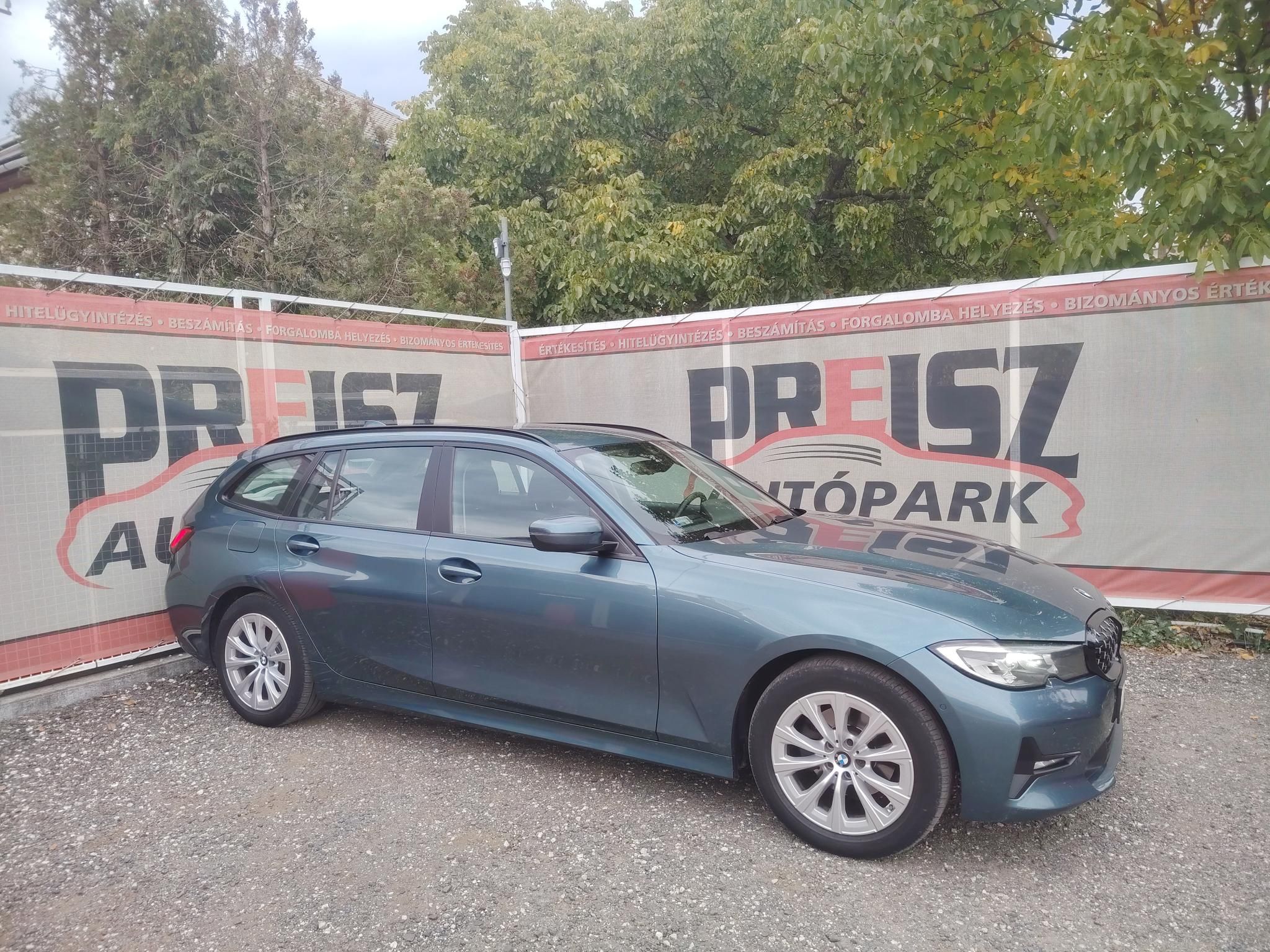BMW 320d xDrive (Automata) Tempomat Kulcsnélkülii indítás Első-hátsó parkolóradar Tolatókamera