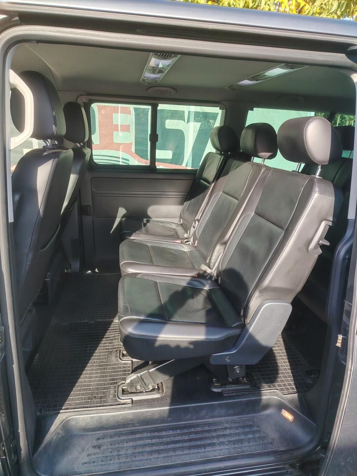 VOLKSWAGEN TRANSPORTER T6 Caravelle 2.0 TDI SCR BMT Highline DSG HT EURO 6.2 Áfás Bőr belső Tempomat Fűtött ülés