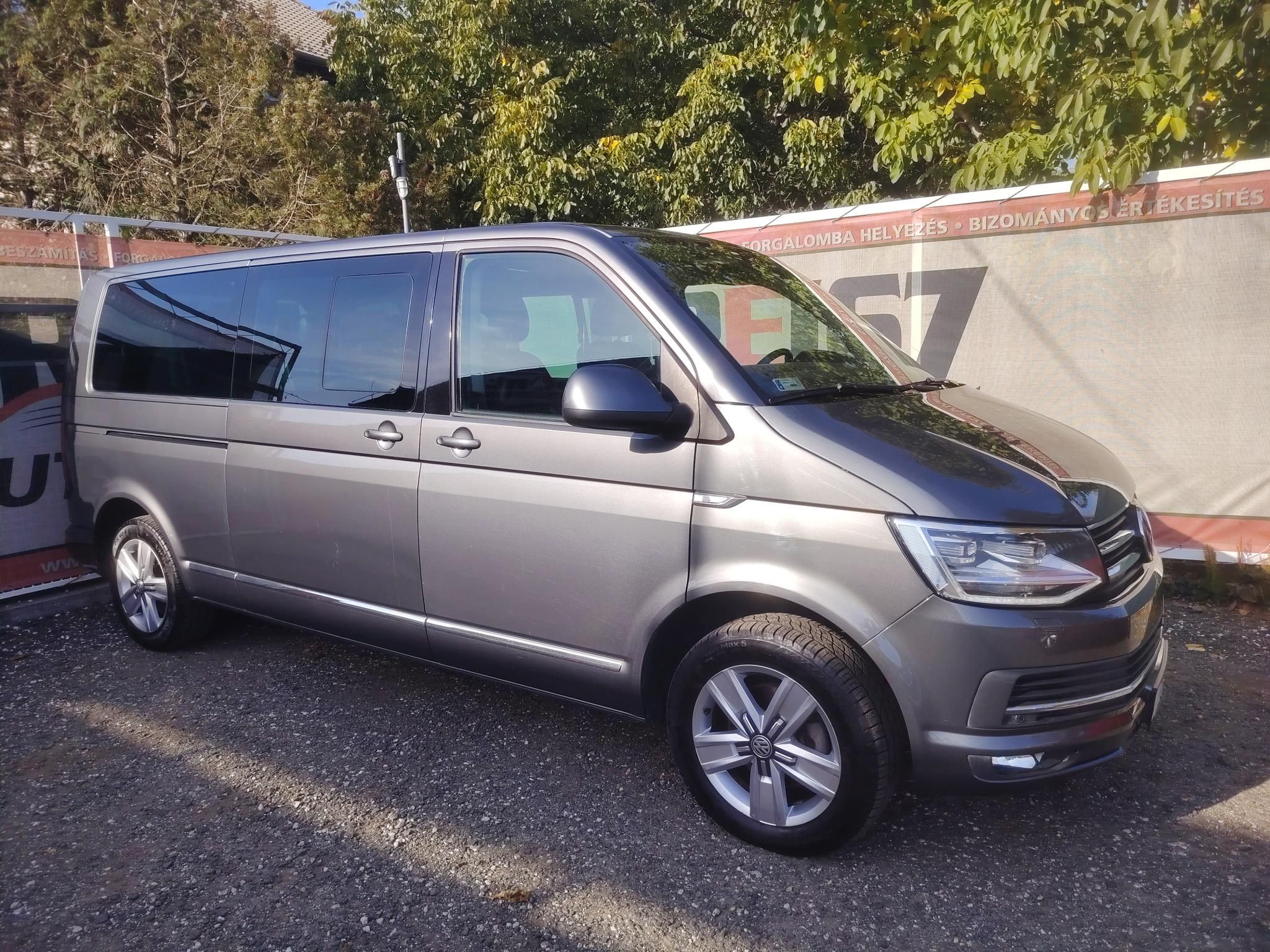 VOLKSWAGEN TRANSPORTER T6 Caravelle 2.0 TDI SCR BMT Highline DSG HT EURO 6.2 Áfás Bőr belső Tempomat Fűtött ülés