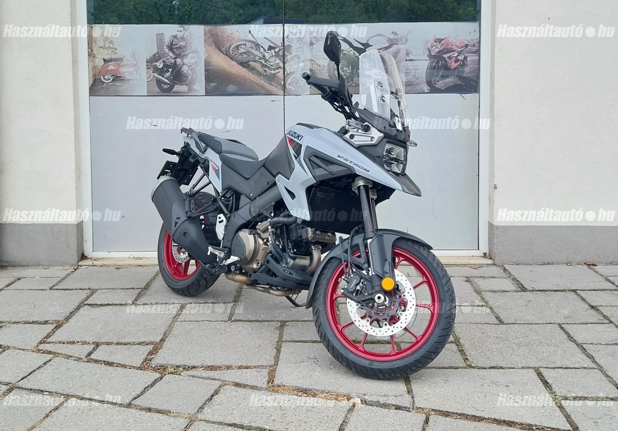 SUZUKI V-STROM 1050 ABS