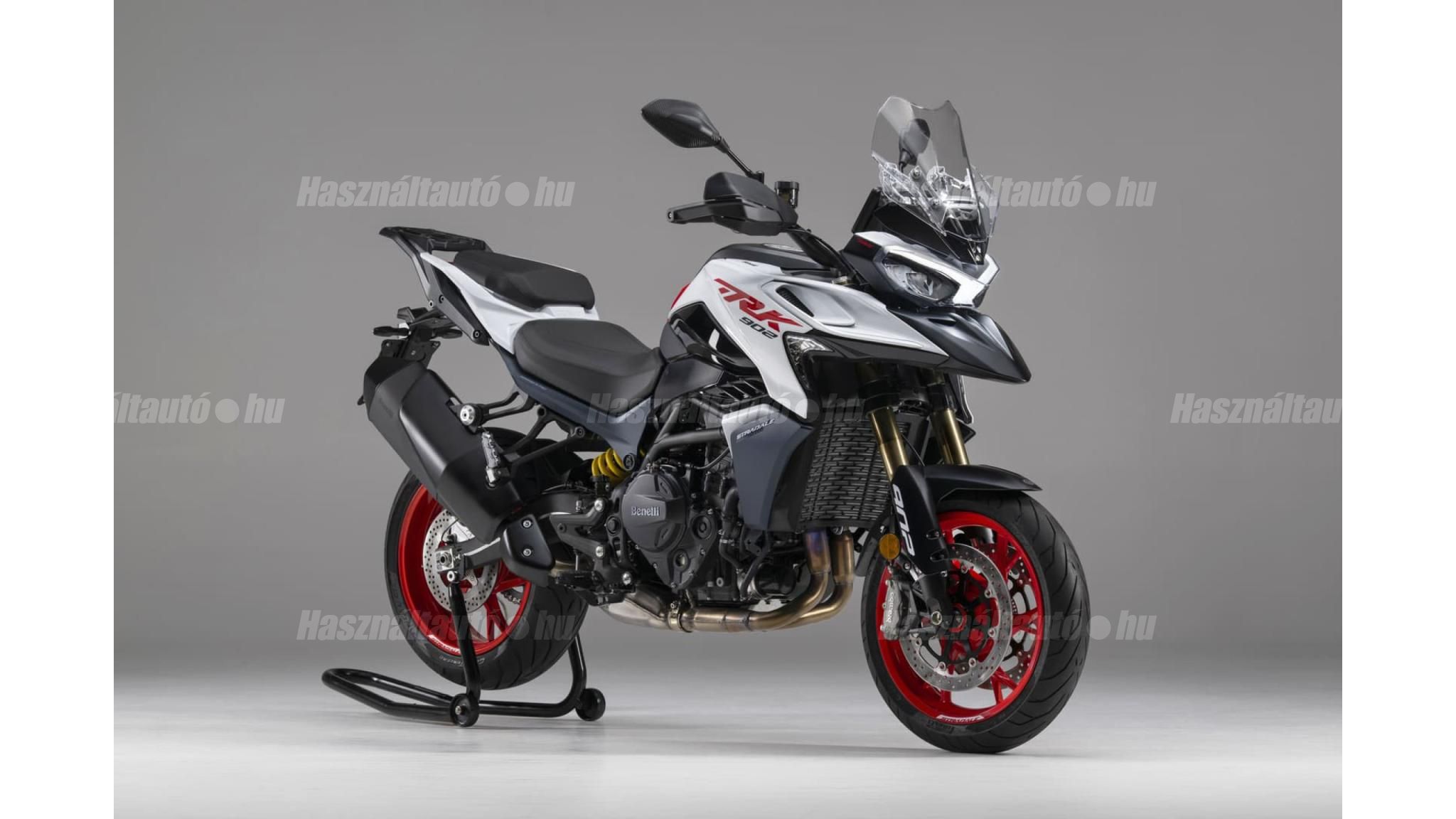 BENELLI TRK