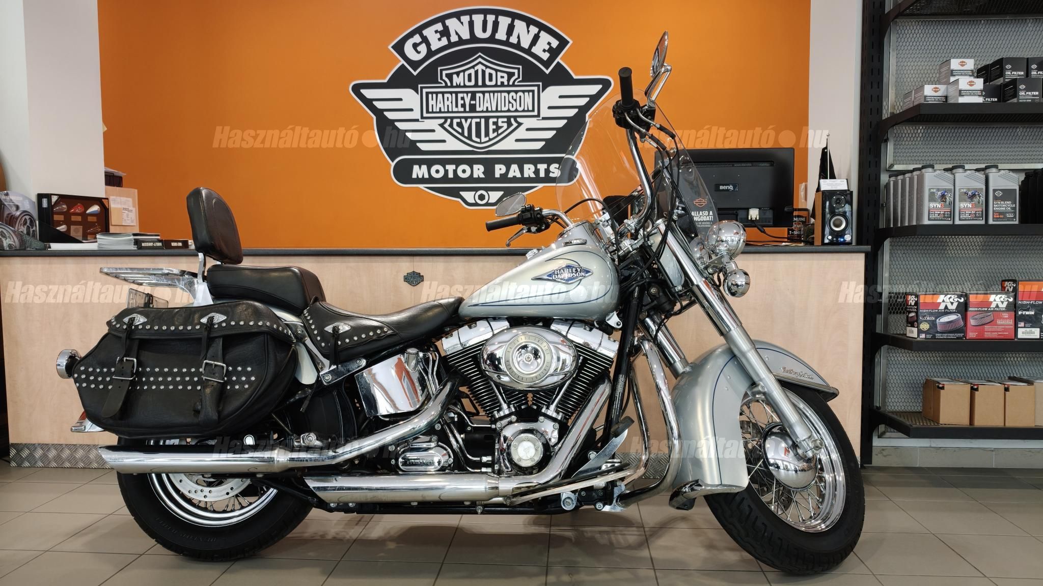 HERITAGE SOFTAIL CLASSIC