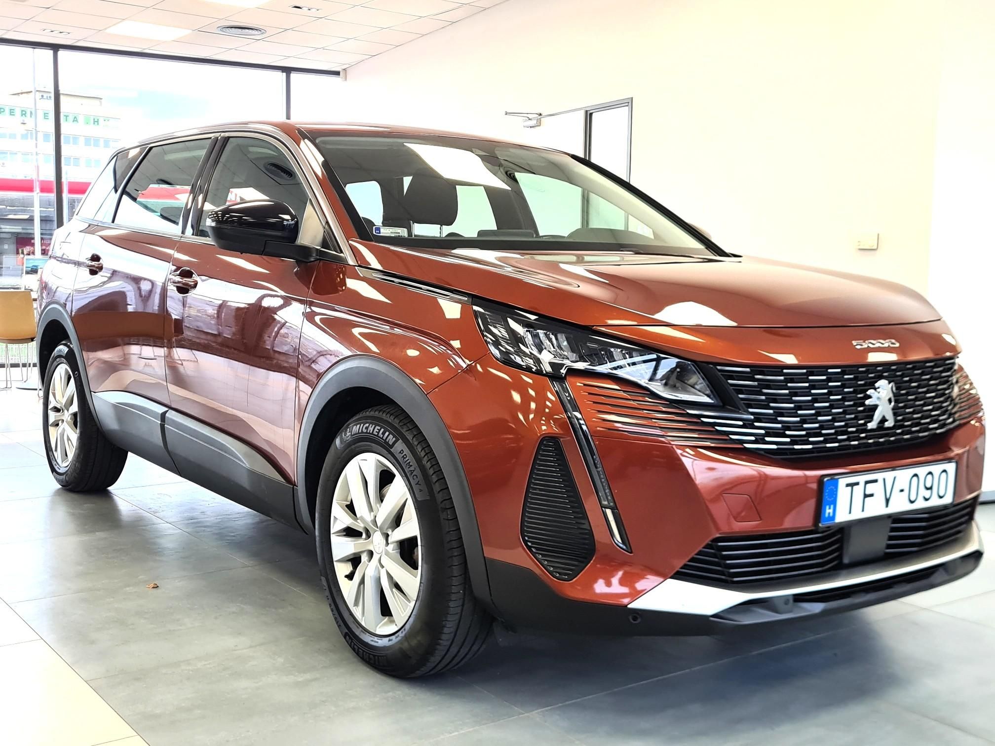 5008 1.2 PureTech Family Edition (7 személyes ) 1.TUL! 55.372 KM! MO-i!