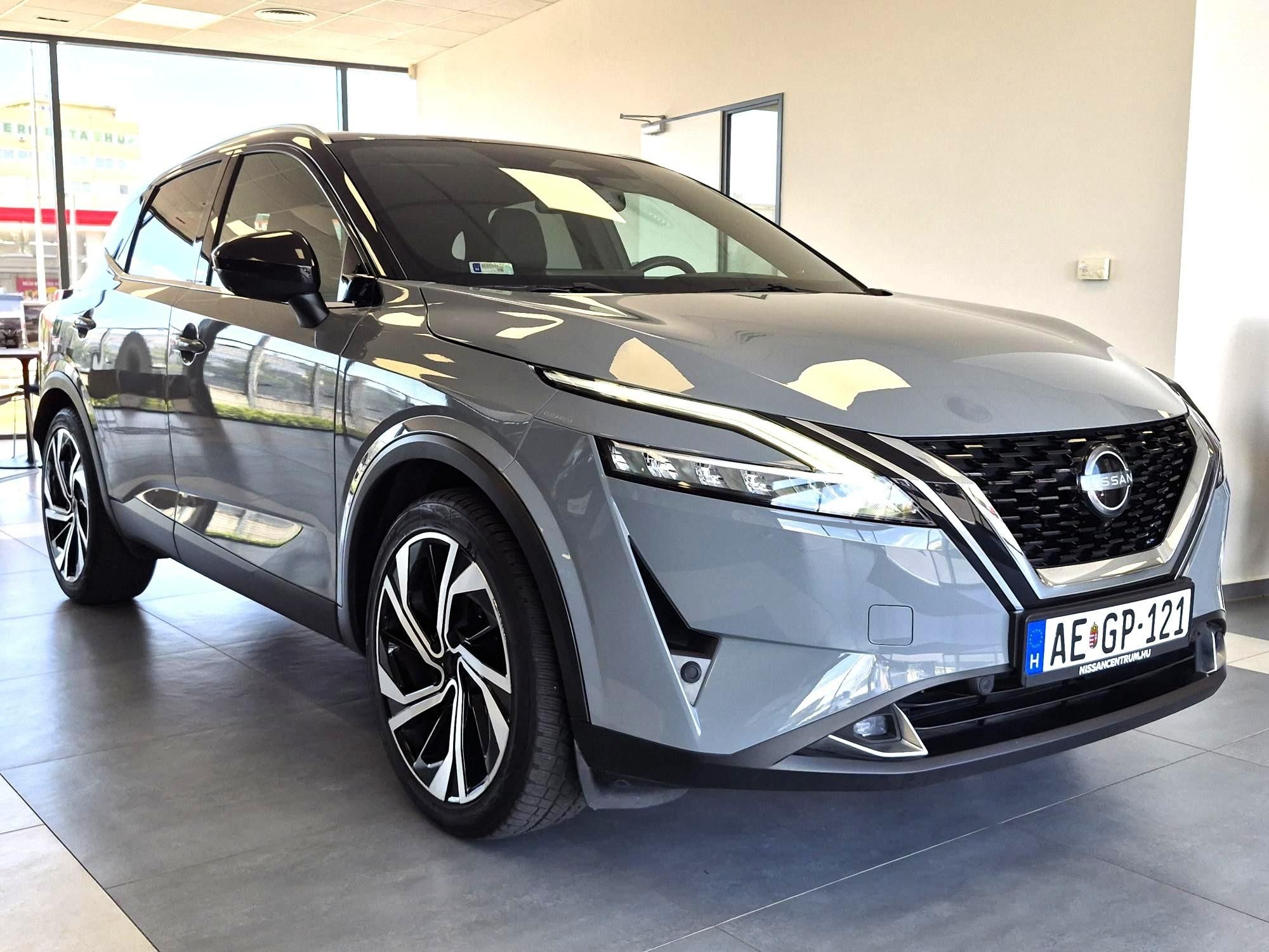 QASHQAI 1.3 DIG-T Mild Hybrid Tekna+ 4WD X-Tronic 1.TUL! MO-i! 83.570 KM! ÁFÁS!