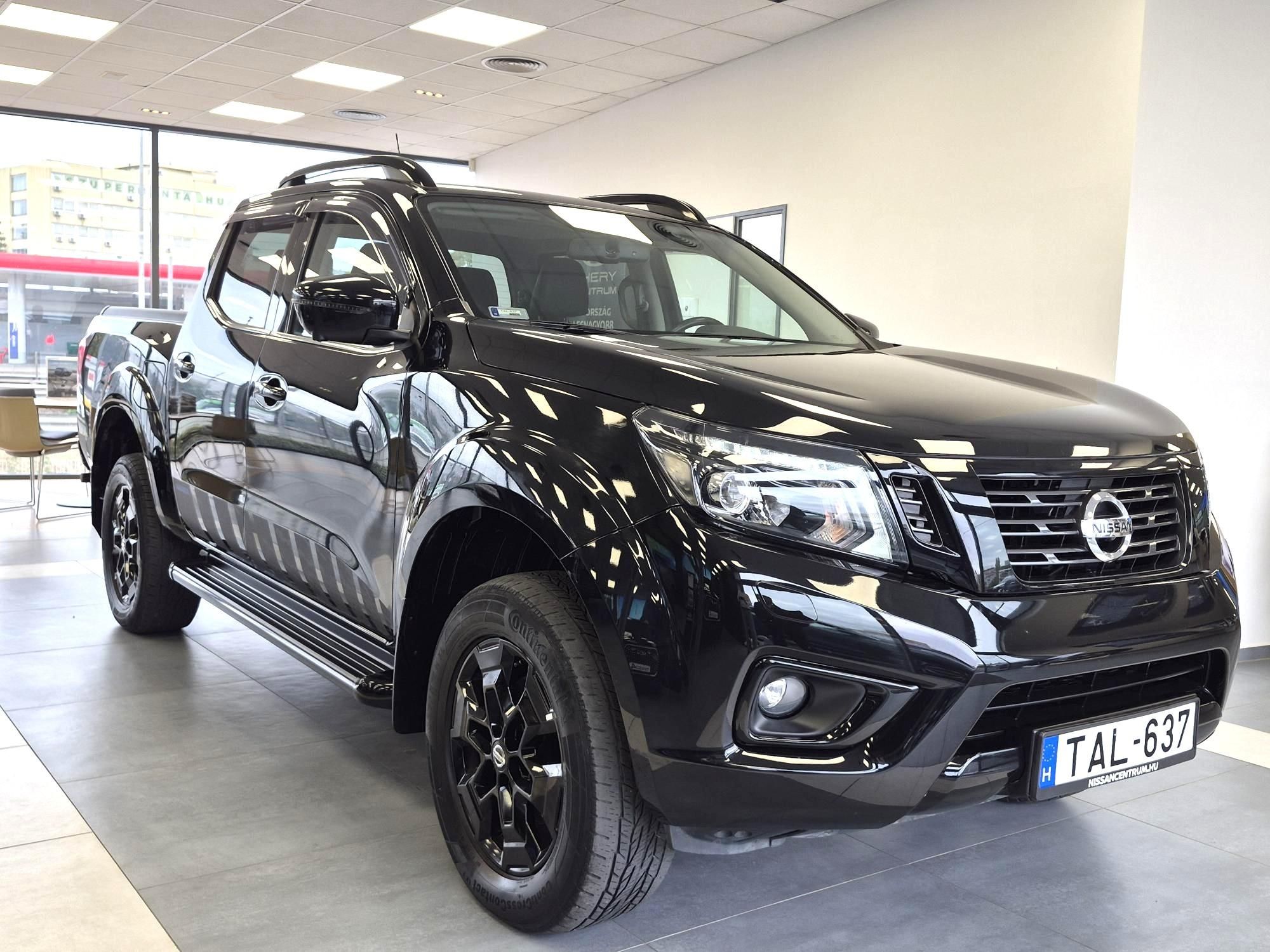 NAVARA 2.3 dCi 190 Double N-Guard (Automata) 1.TUL! 70.024 KM! MO-i!