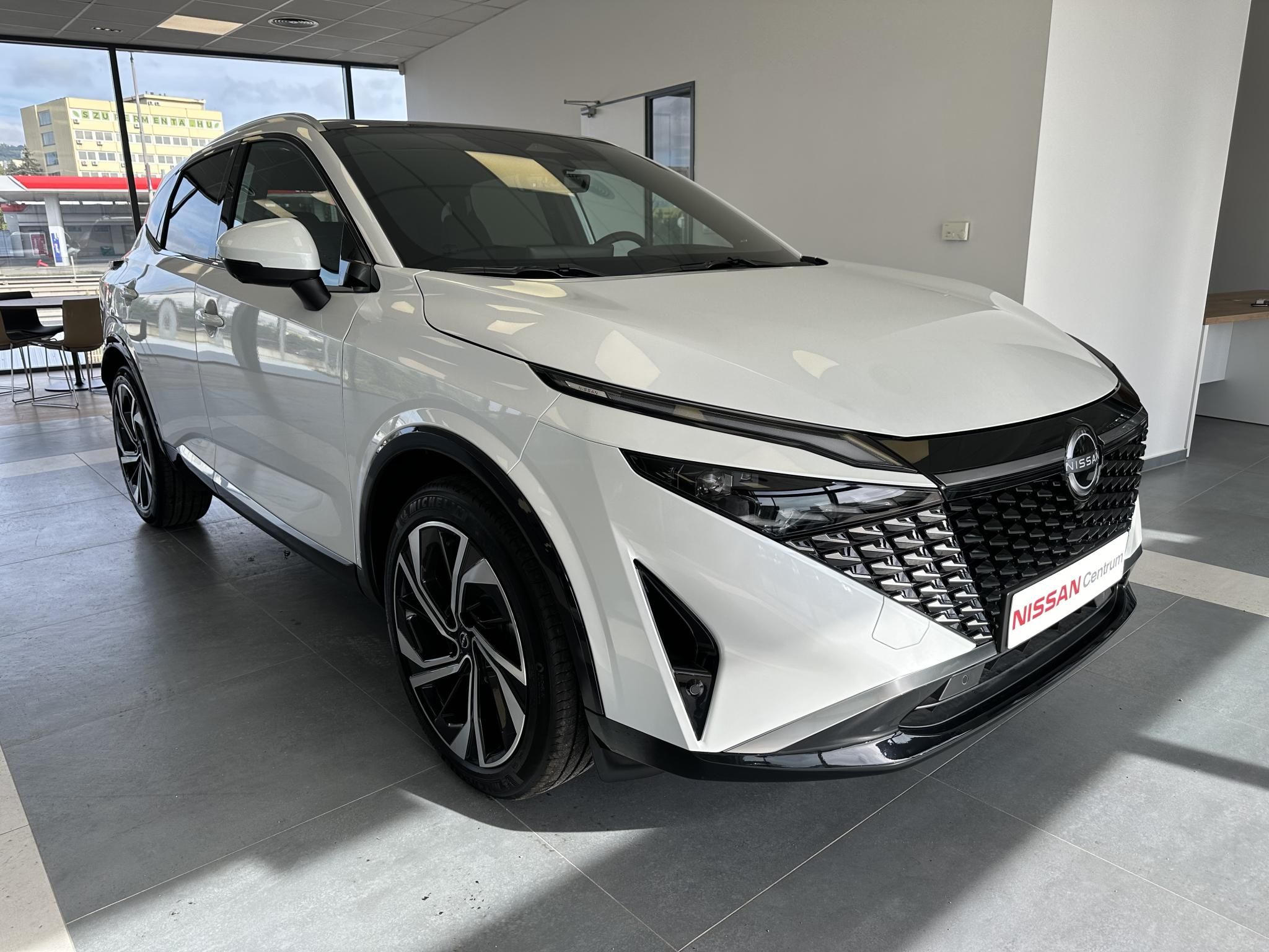 QASHQAI 1.3 DIG-T Mild Hybrid Tekna+ X-Tronic Bőr Masszázs ülések + BOSE hangrendszer! BOMBA ÁRON KÉSZLETRŐL!