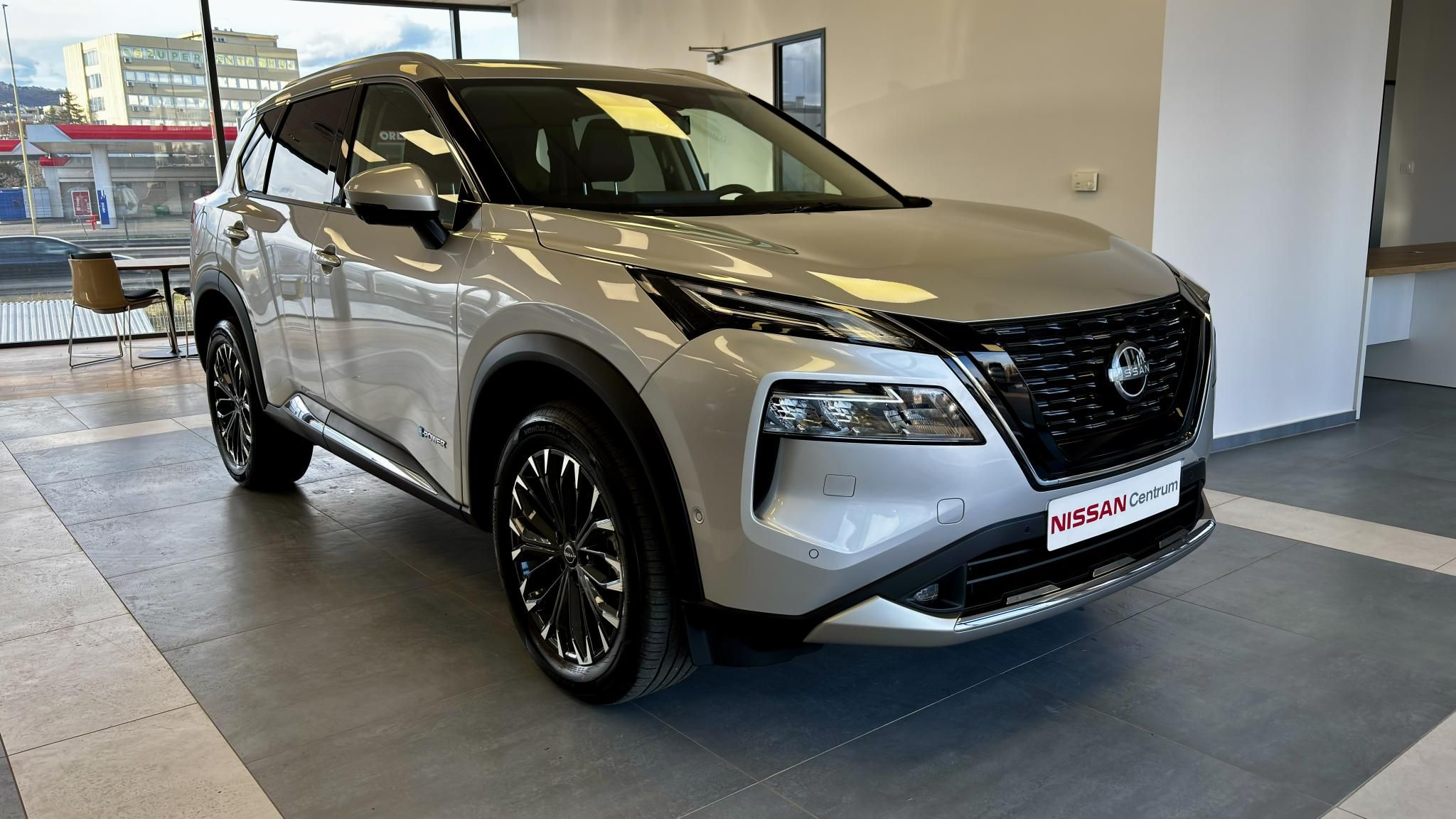X-TRAIL 1.5 e-Power e-4orce Tekna (Automata) Elektromosan nyitható napfénytető + Head UpDisplay + Komfort csomag KÉSZLETEN!