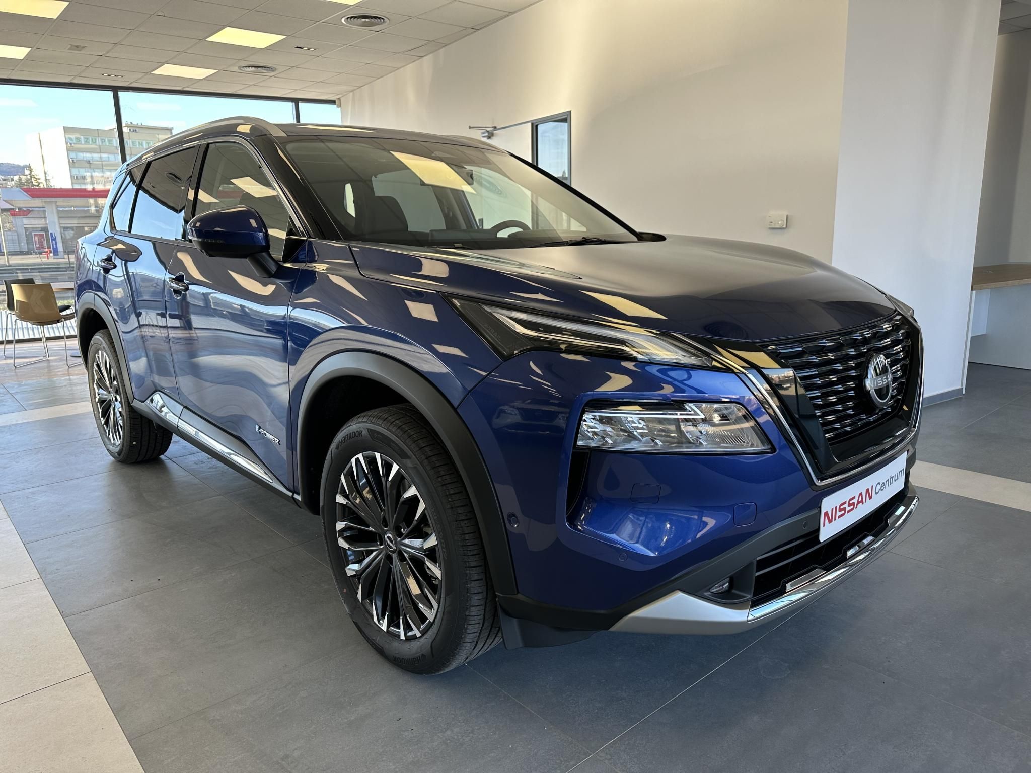 X-TRAIL 1.5 e-Power e-4orce Tekna (Automata) Elektromosan nyitható napfénytető + Head UpDisplay + Komfort csomag KÉSZLETEN!