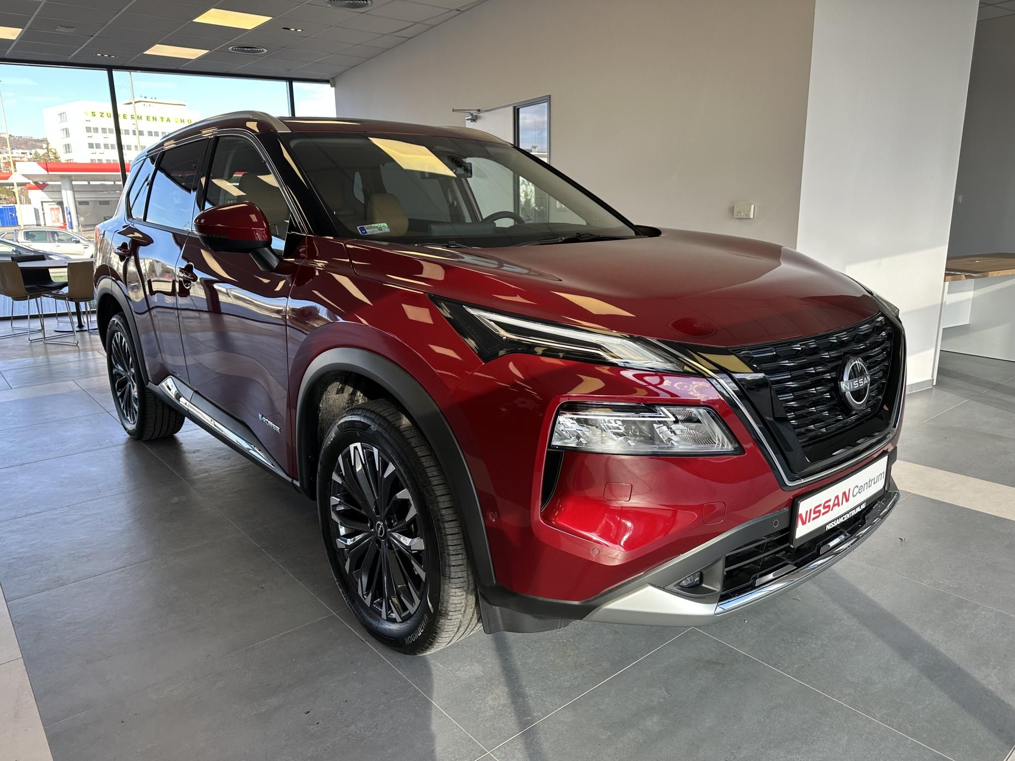X-TRAIL 1.5 e-Power Tekna (Automata) Nappa bőr + Elektromosan nyitható napfénytető + Head UpDisplay KÉSZLETEN