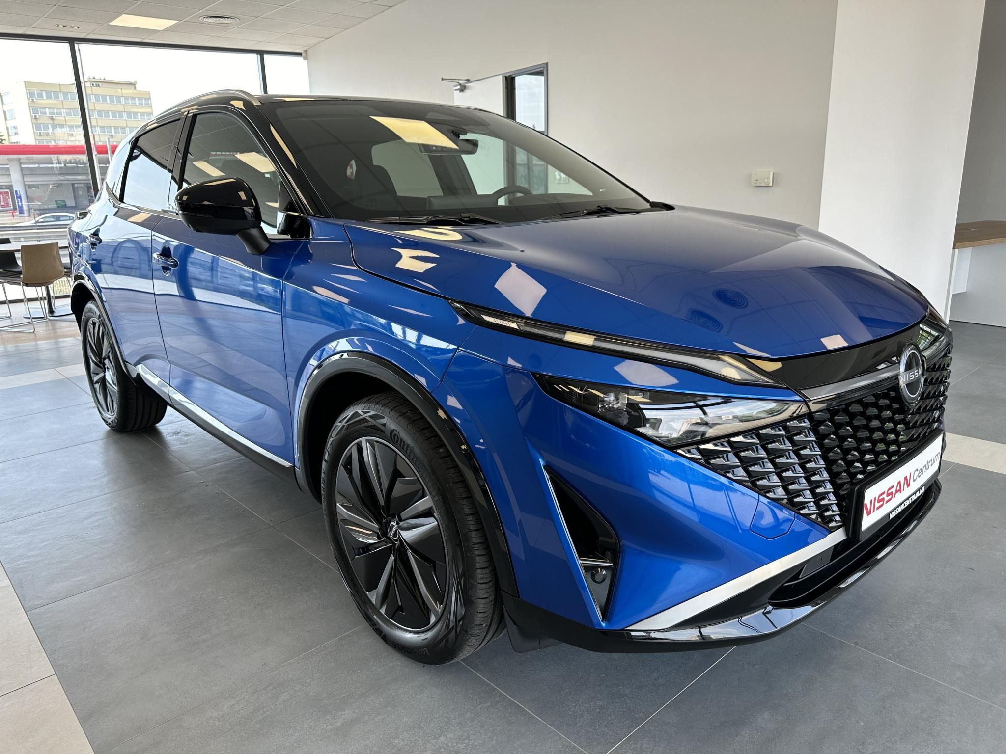 QASHQAI 1.3 DIG-T Mild Tekna X-Tronic + BOSE prémium hangrendszer + kéttónusú fényezés.. KÉSZLETRŐL!