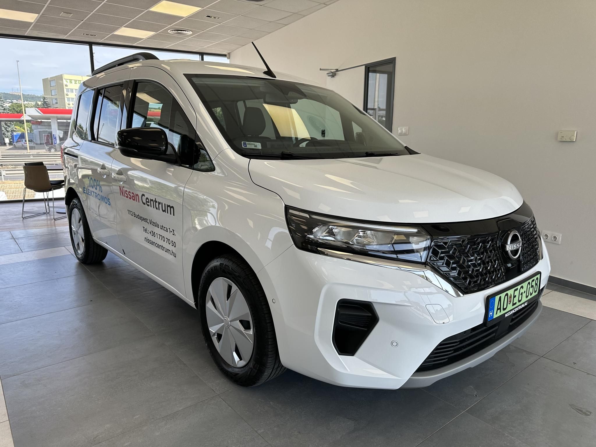 TOWNSTAR EV L1 N-Connecta 45 kWh (Automata) BOMBA ÁR! 8-os központi érintőképernyő + Tolatókamera +Első + hátsó + oldalsó pa