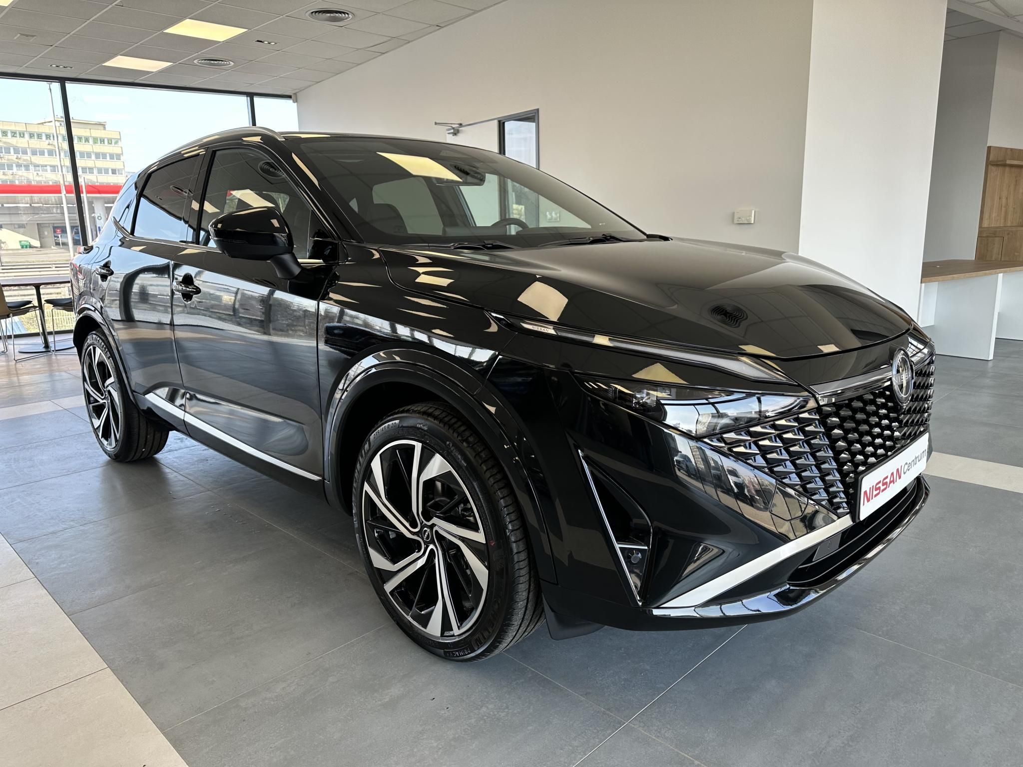 QASHQAI 1.3 DIG-T Mild Hybrid Tekna+ X-Tronic Masszázs ülések elöl BOSE hangrendszer Alcantara belső tér KÉSZLETEN