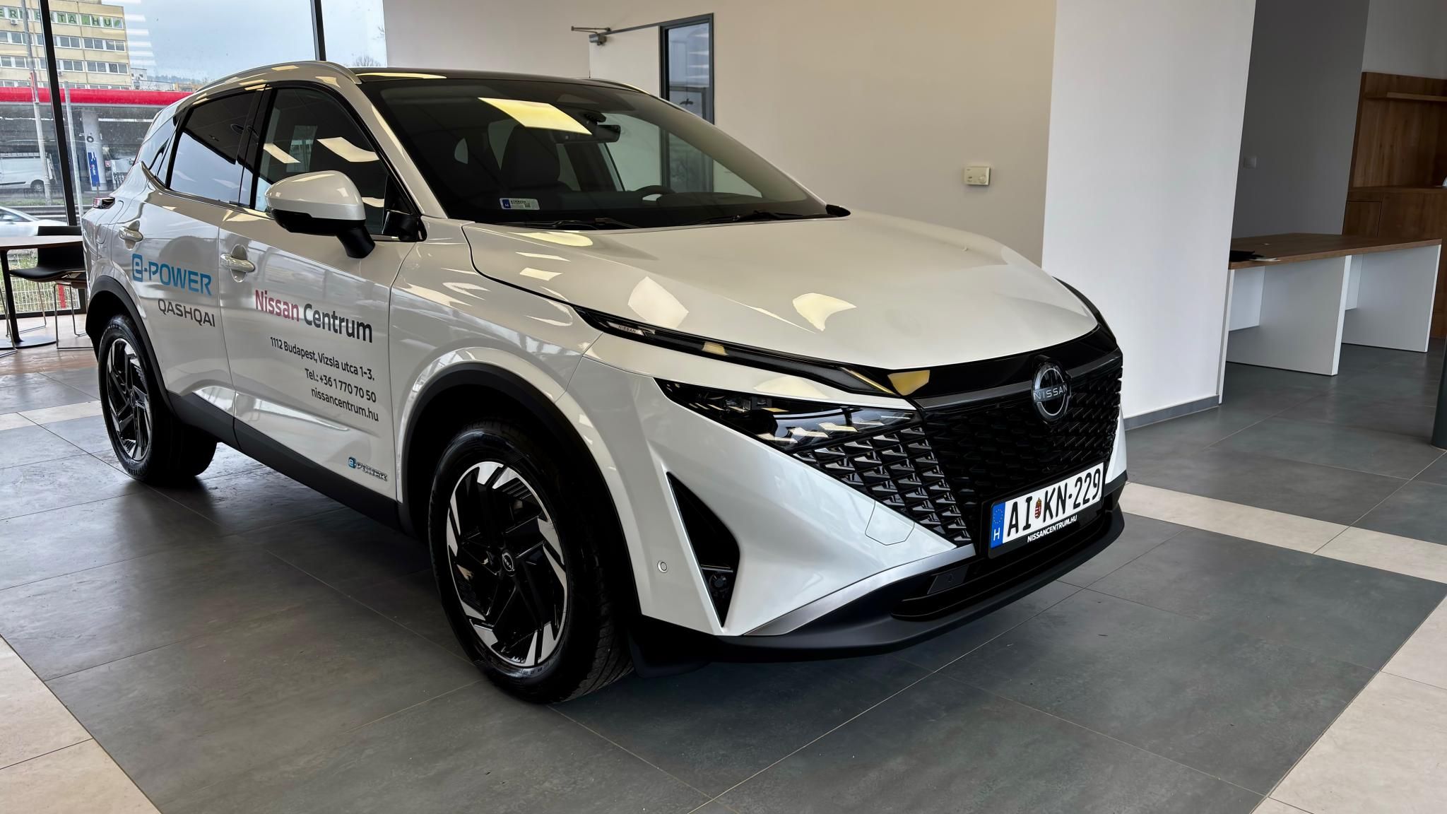 QASHQAI 1.5 e-Power N-Connecta (Automata) + Panoráma üvegtető + Komfort csomag! Bemutató autó BOMBA ÁRON!