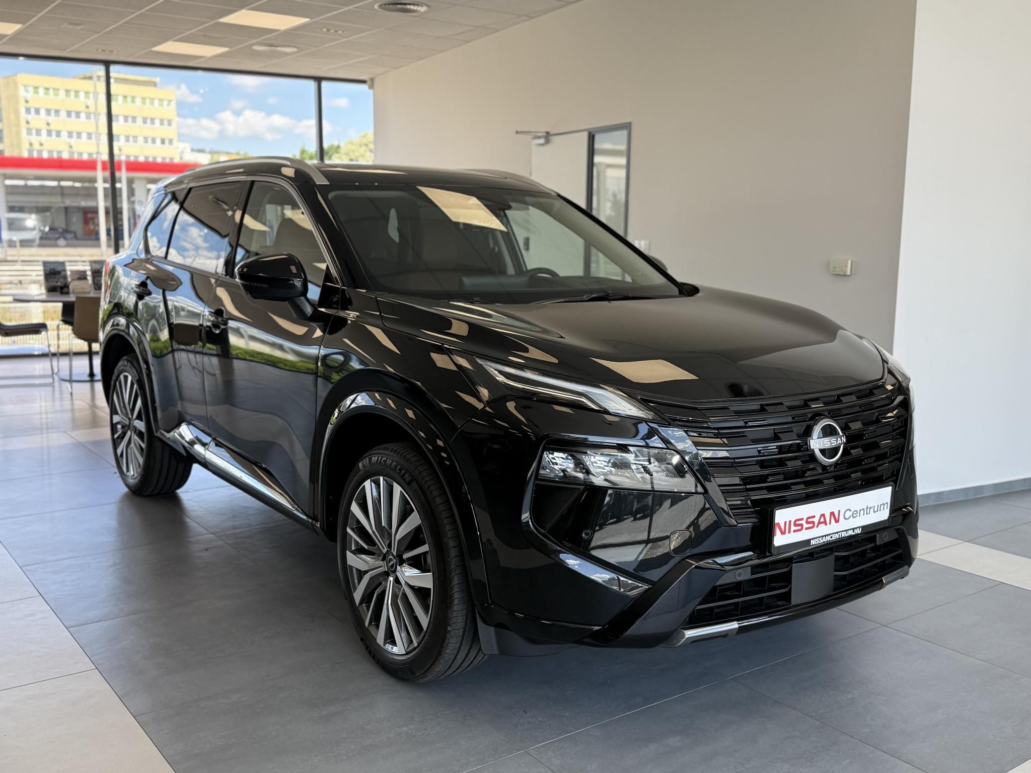 X-TRAIL 1.5 e-Power e-4orce Tekna (Automata) Plus Új 2026-os modell már megtekinthető a Nissan Centrumban!!! Most 1% THM Lízi