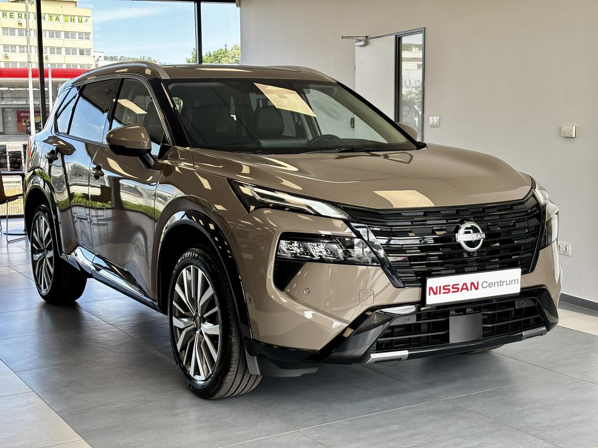 X-TRAIL 1.5 e-Power e-4orce Tekna (Automata) Plus Új 2026-os modell már megtekinthető a Nissan Centrumban!!!