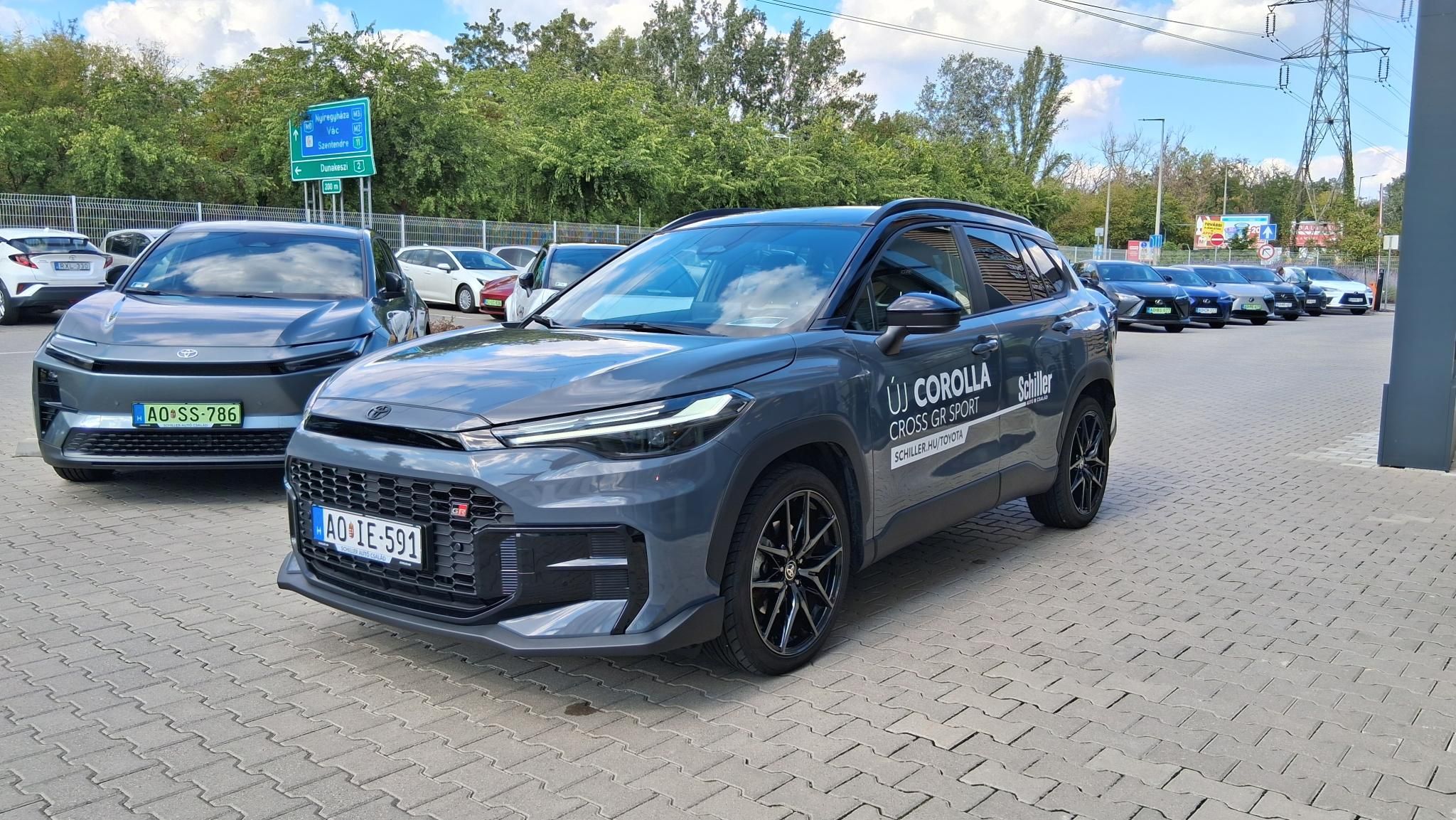 TOYOTA COROLLA CROSS