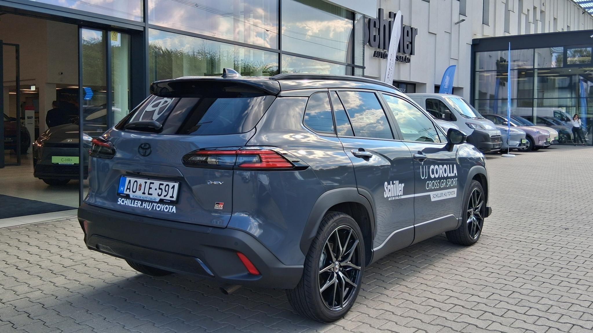 TOYOTA COROLLA CROSS