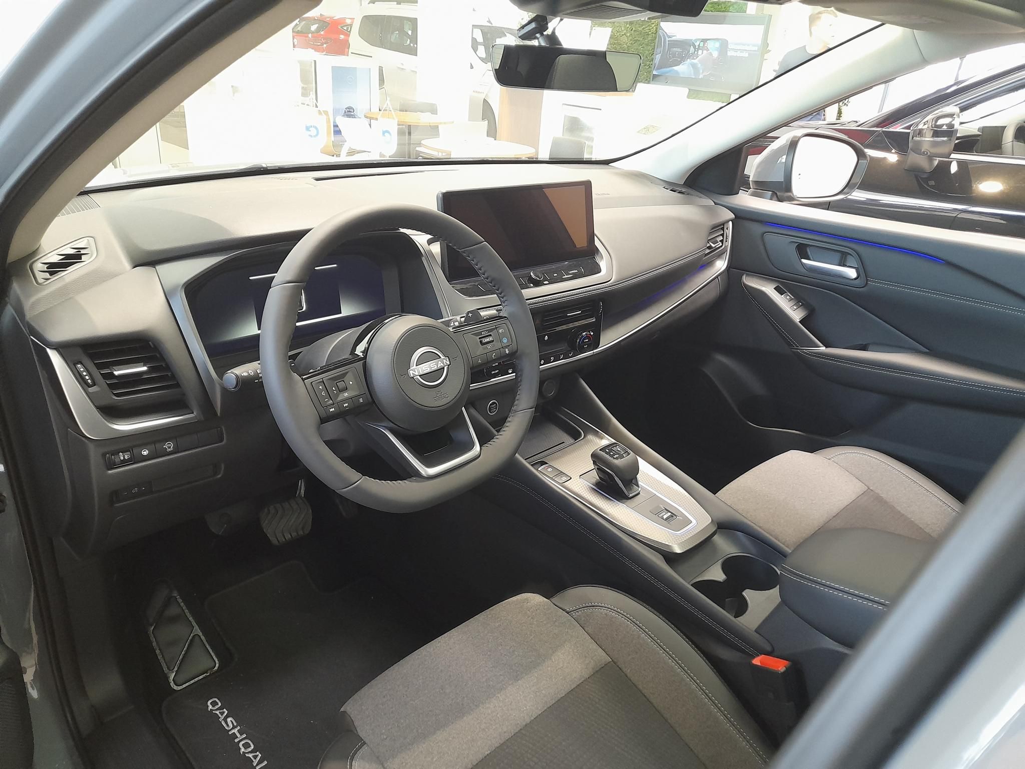 NISSAN QASHQAI 1.3 DIG-T Mild Hybrid N-Connecta X-Tronic +Téli csomag + Panoráma üvegtető - 3. kép