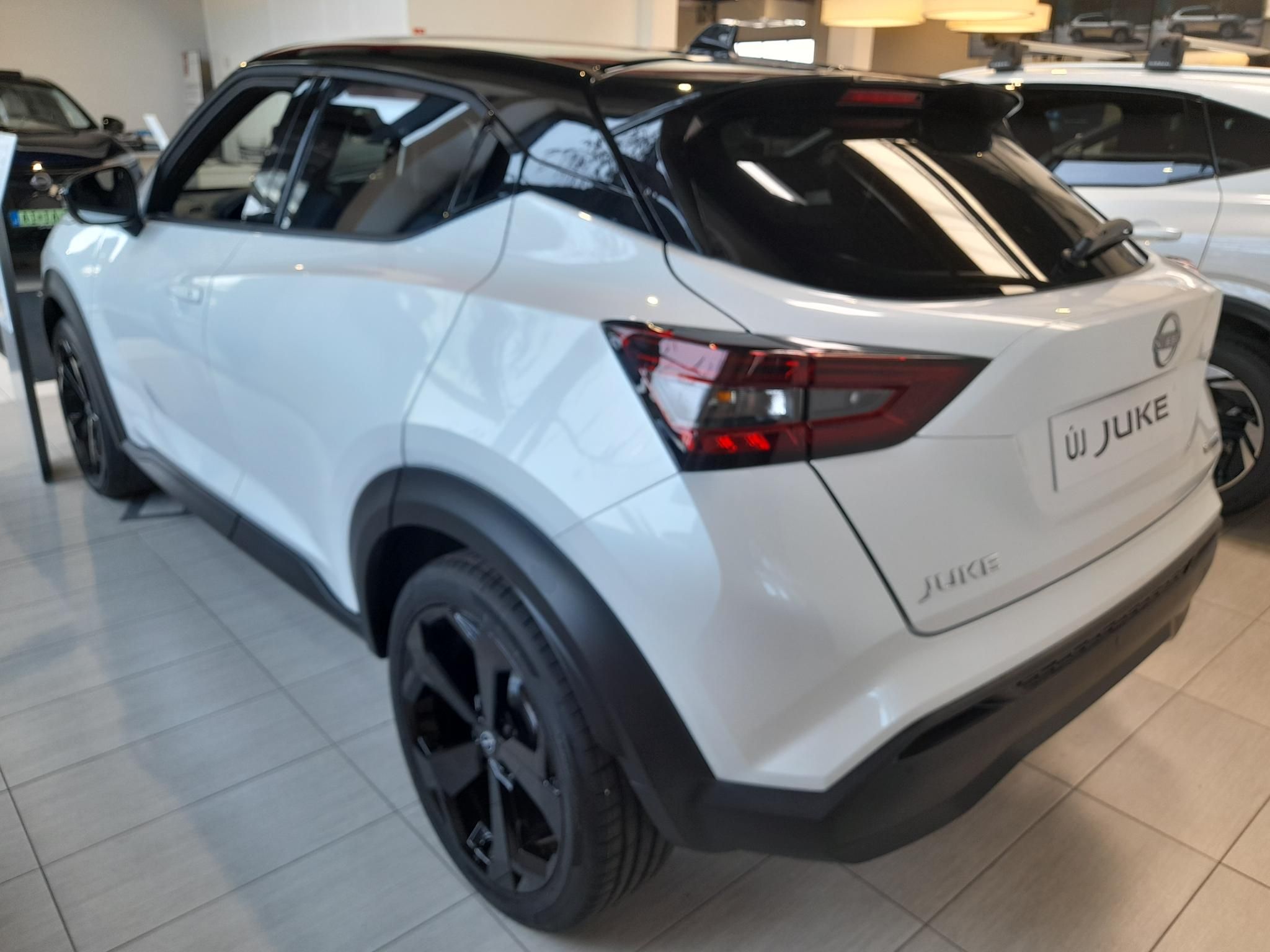 NISSAN JUKE 1.6 HEV Tekna (Automata) + BOSE! Tesztautó Minimális kilóméterrel! - 2. kép