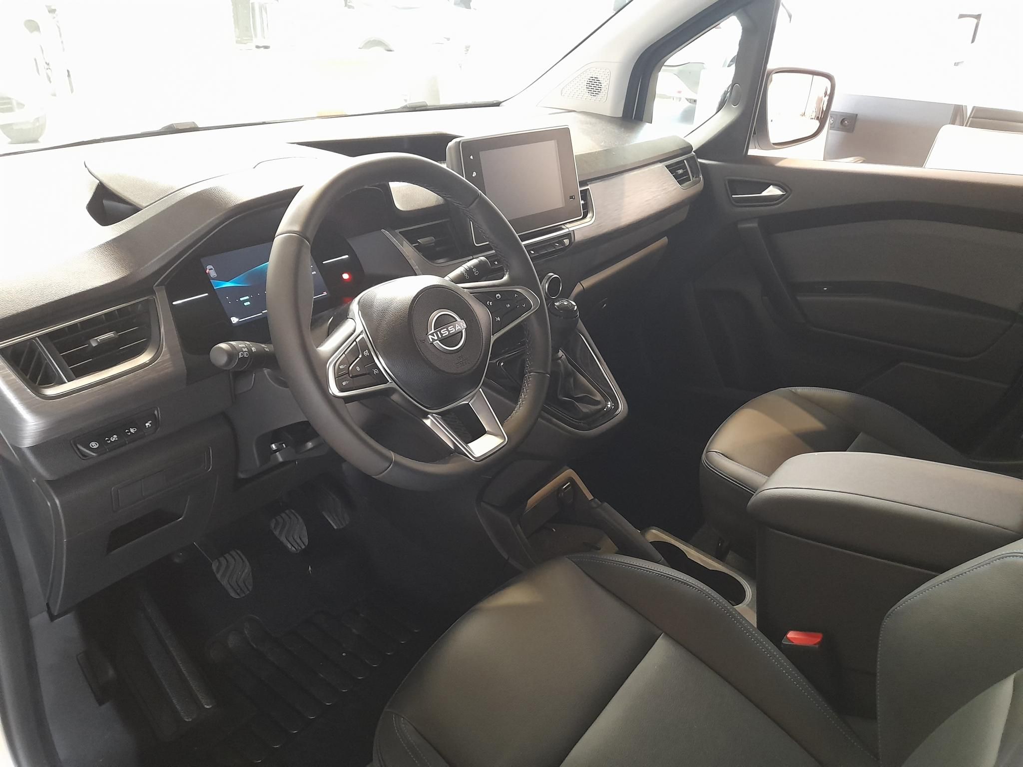 NISSAN TOWNSTAR 1.3 DIG-T Tekna - 2. kép