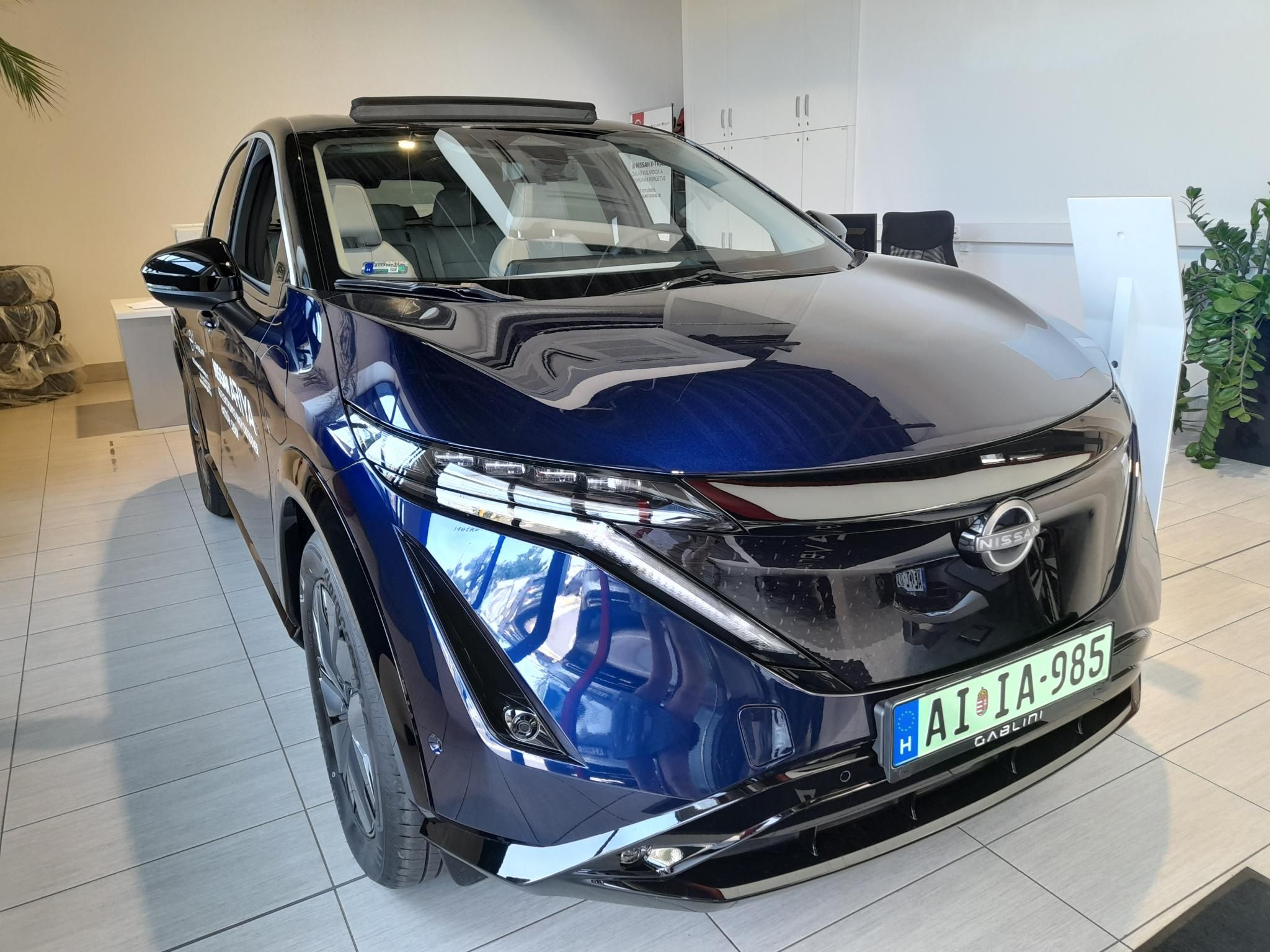 NISSAN ARIYA 87kWh Evolve + 22 kW-os fedélzeti töltő + Téli gumi szett ! Tesztautó