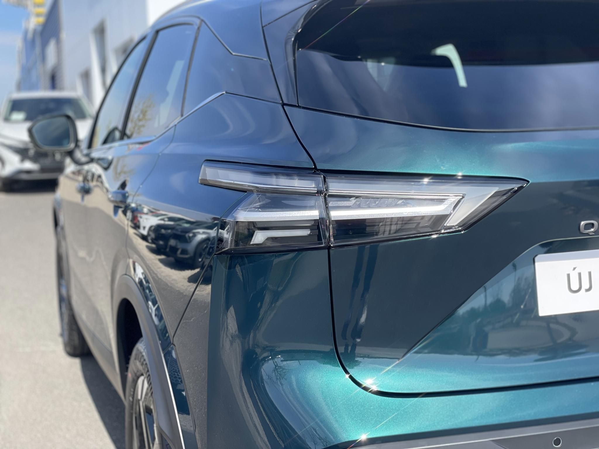 NISSAN QASHQAI 1.3 DIG-T Mild Hybrid N-Connecta +TÉLI CSOMAG - 3. kép