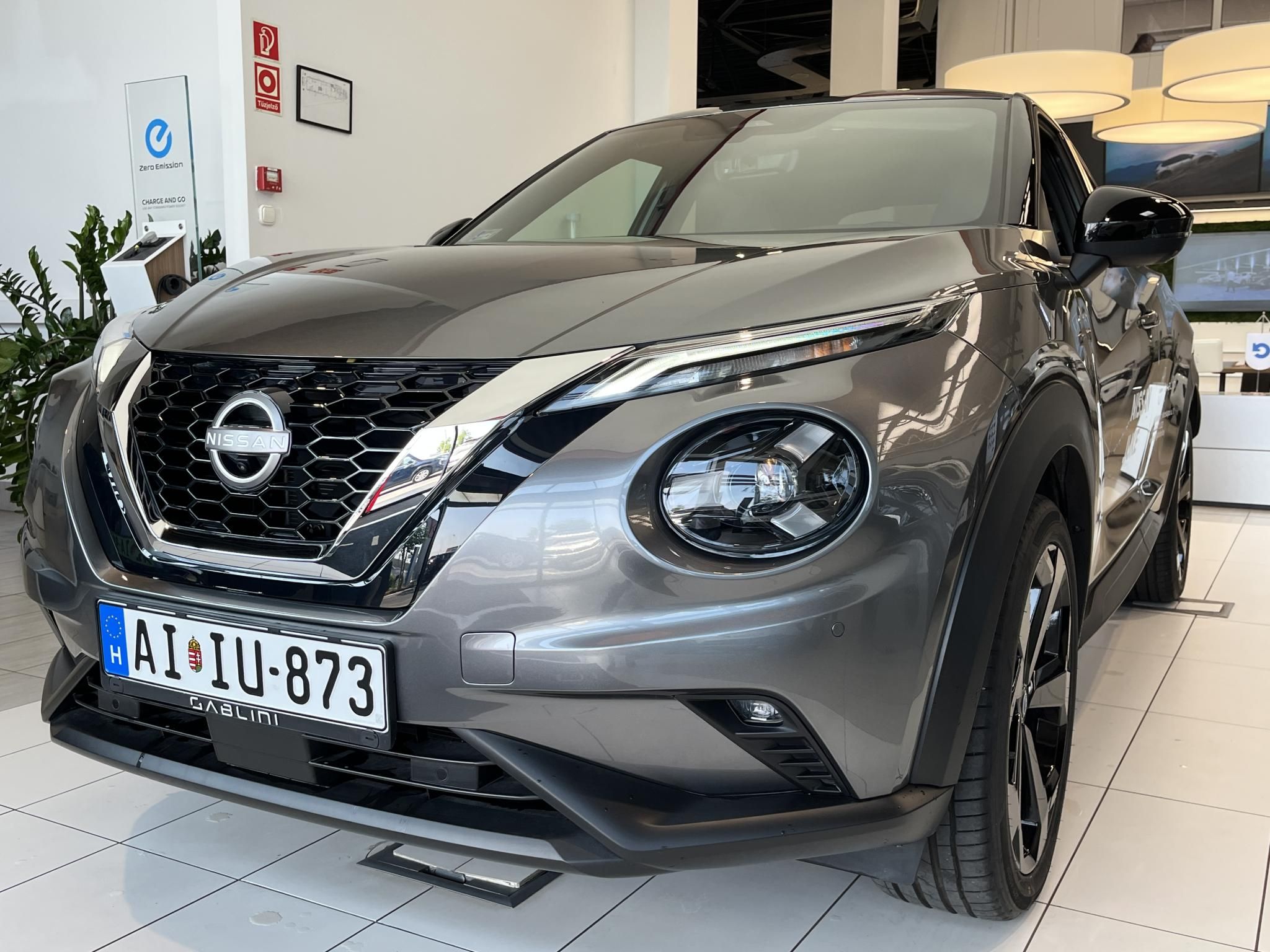 NISSAN JUKE 1.0 DIG-T Tekna DCT + Téligumi Szett ! - 7. kép