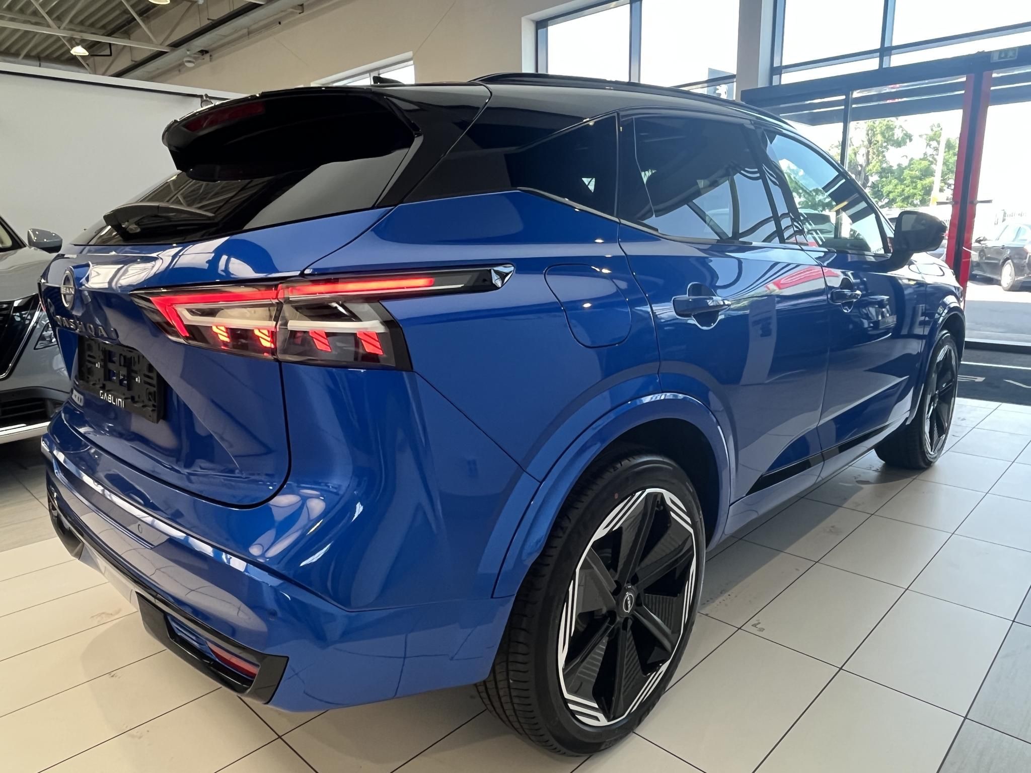 NISSAN QASHQAI 1.3 DIG-T Mild N-Design X-Tronic + Komfort csomag - 8. kép