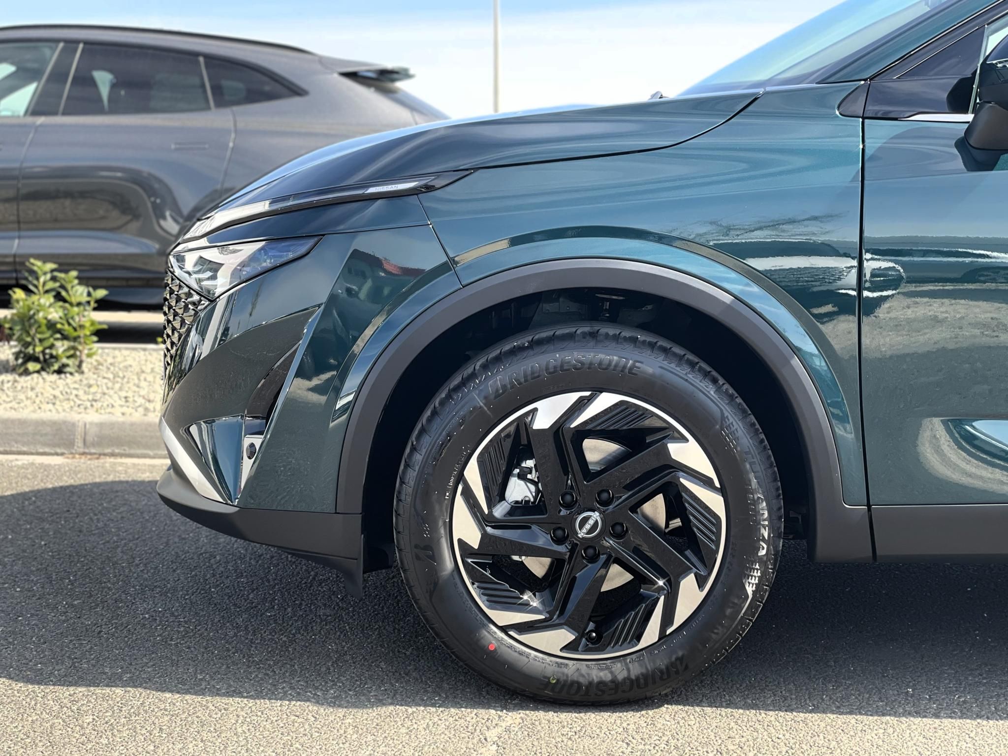 NISSAN QASHQAI 1.3 DIG-T Mild Hybrid N-Connecta X-Tronic +Téli csomag + ELEKTROMOS CSOMAGTÉRAJTÓ + HUD - 2. kép