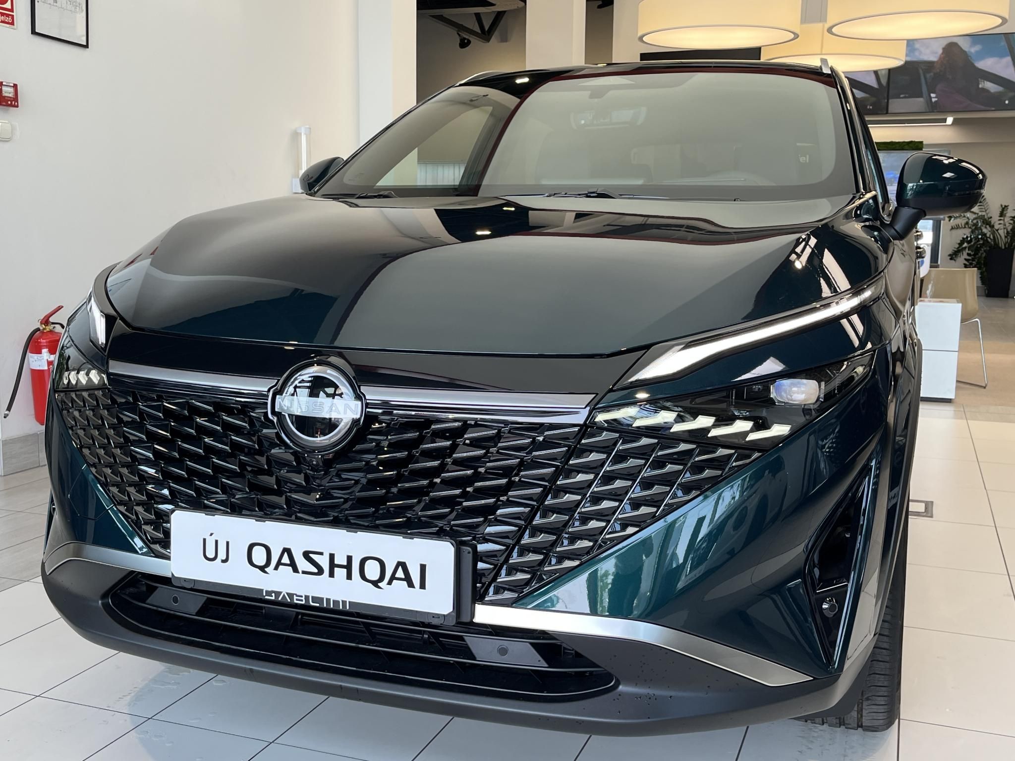 NISSAN QASHQAI 1.3 DIG-T Mild Tekna X-Tronic + Lízing esetén 1% THM! - 1. kép