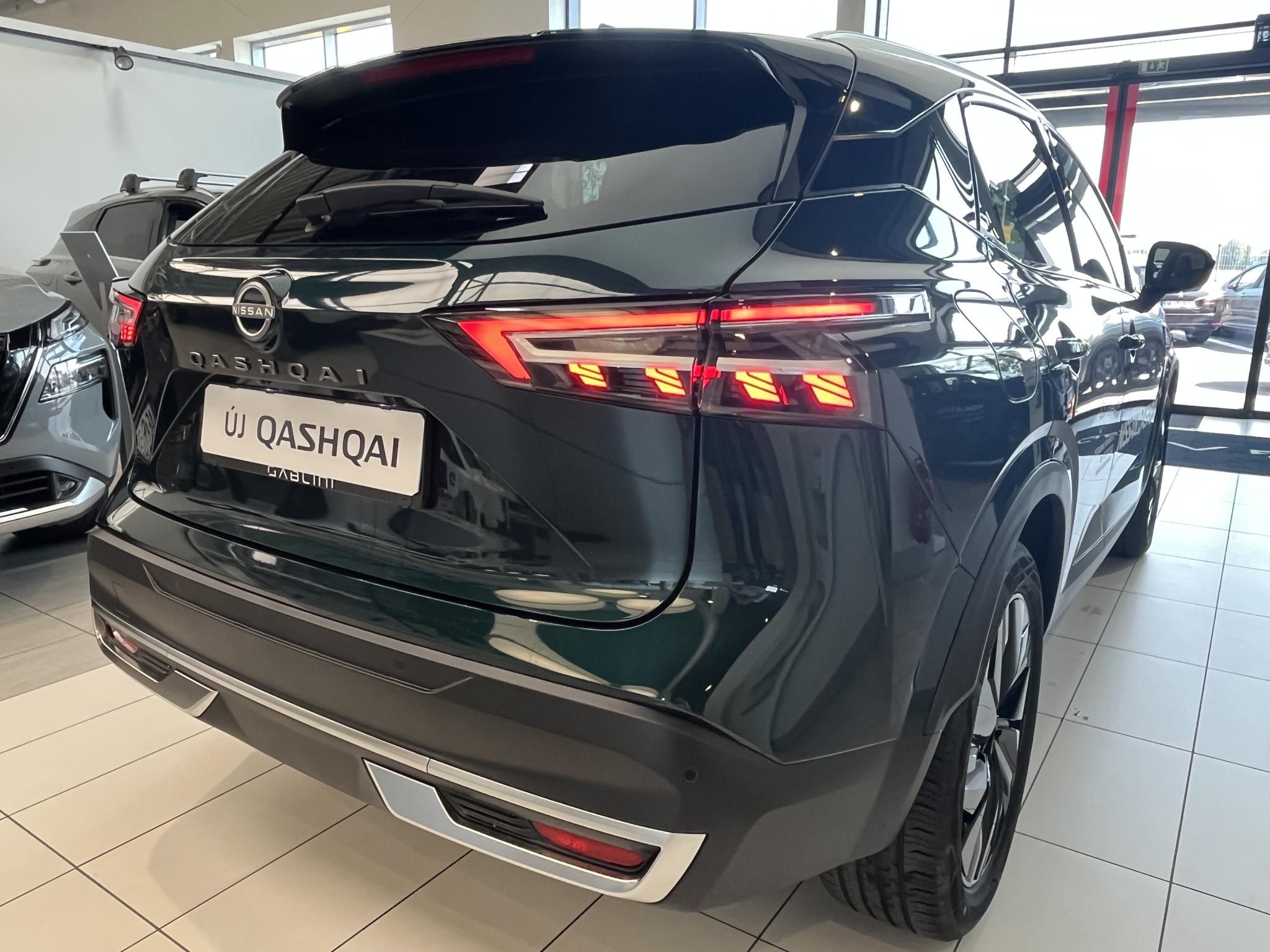 NISSAN QASHQAI 1.3 DIG-T Mild Tekna X-Tronic + Lízing esetén 1% THM! - 2. kép