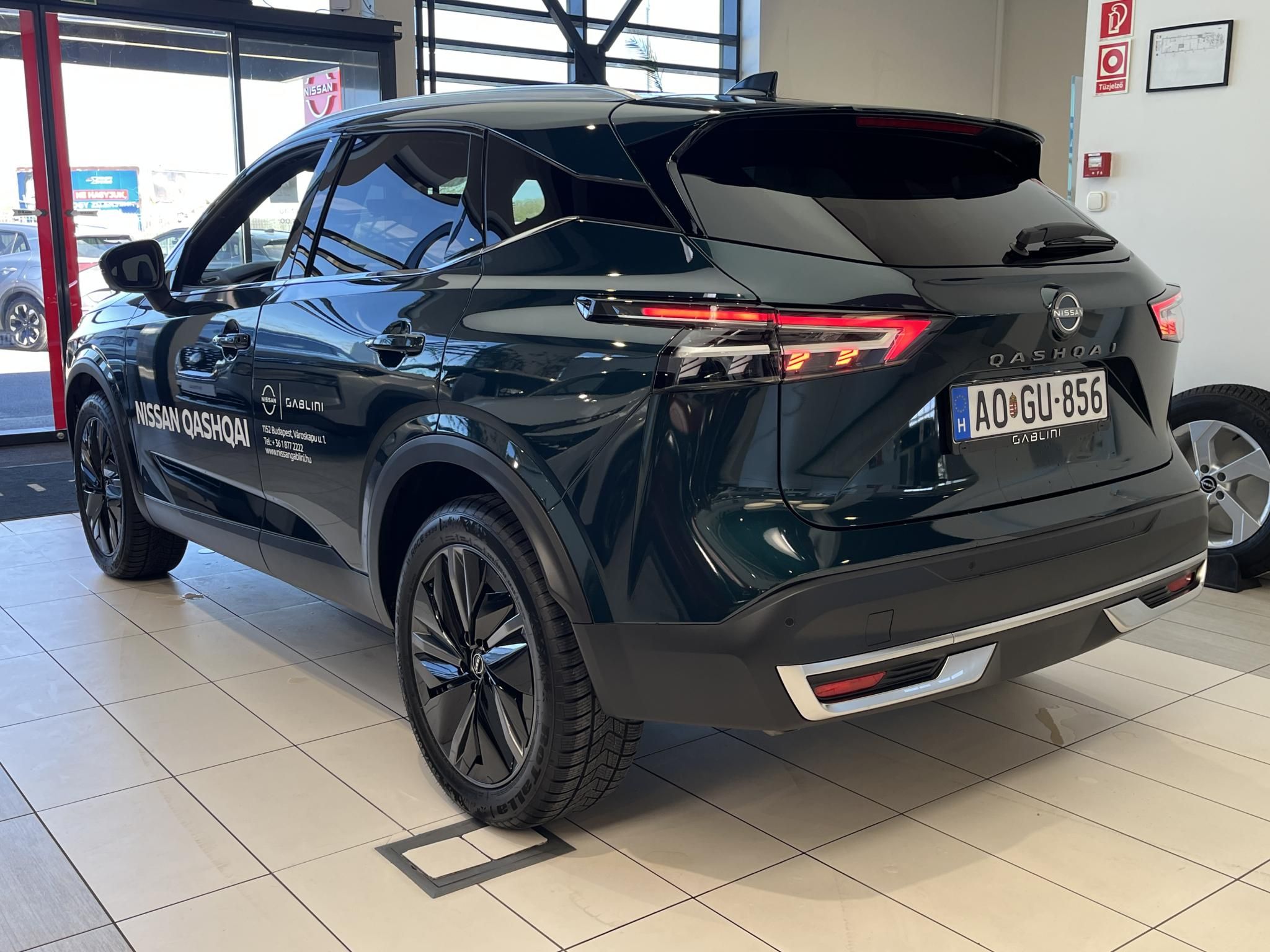 NISSAN QASHQAI 1.3 DIG-T Mild Hybrid Tekna X-Tronic + Téligimi szett! - 6. kép
