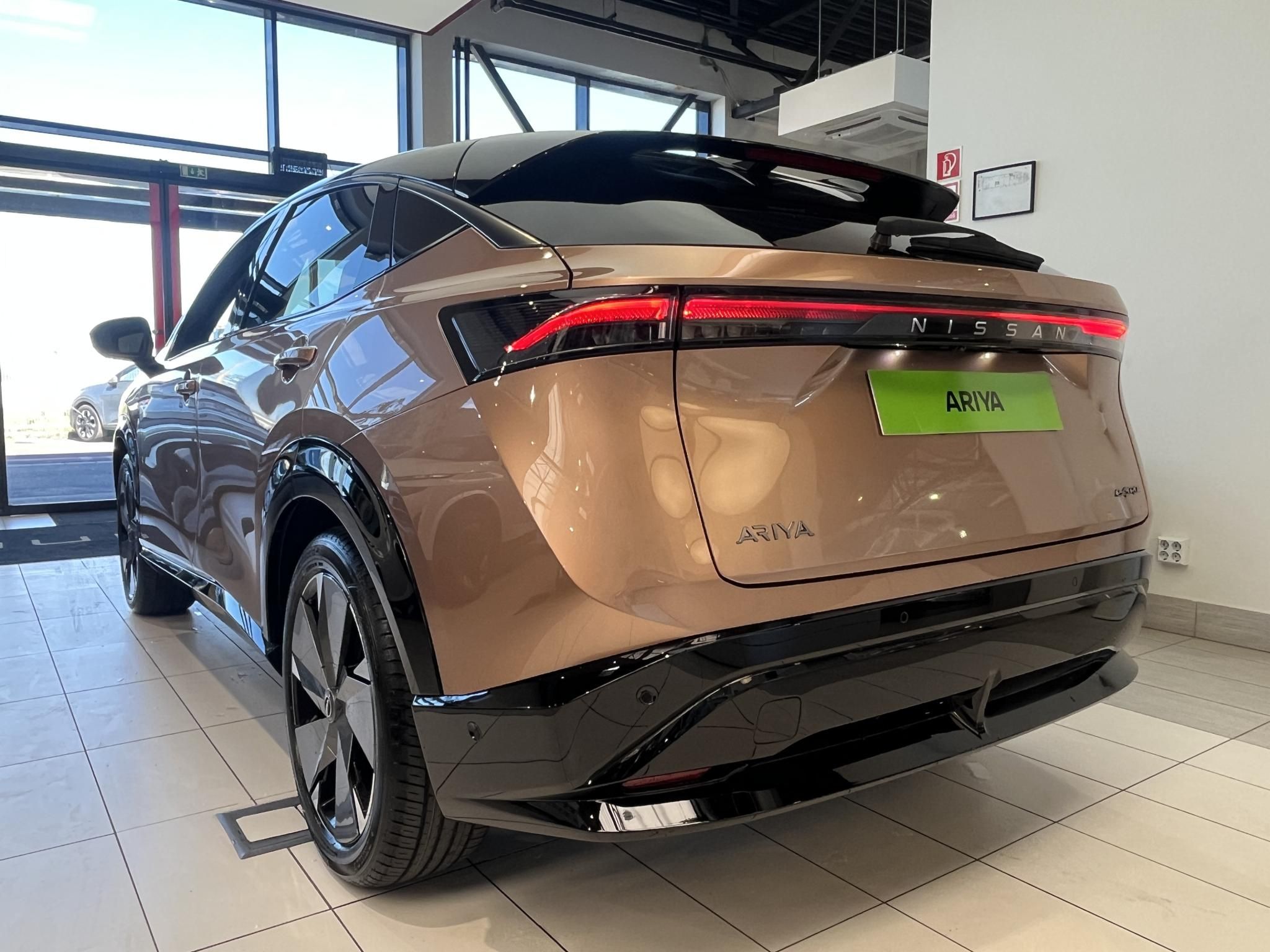 NISSAN ARIYA 87kWh e-4ORCE Evolve + Lízing esetén 1% THM! - 6. kép