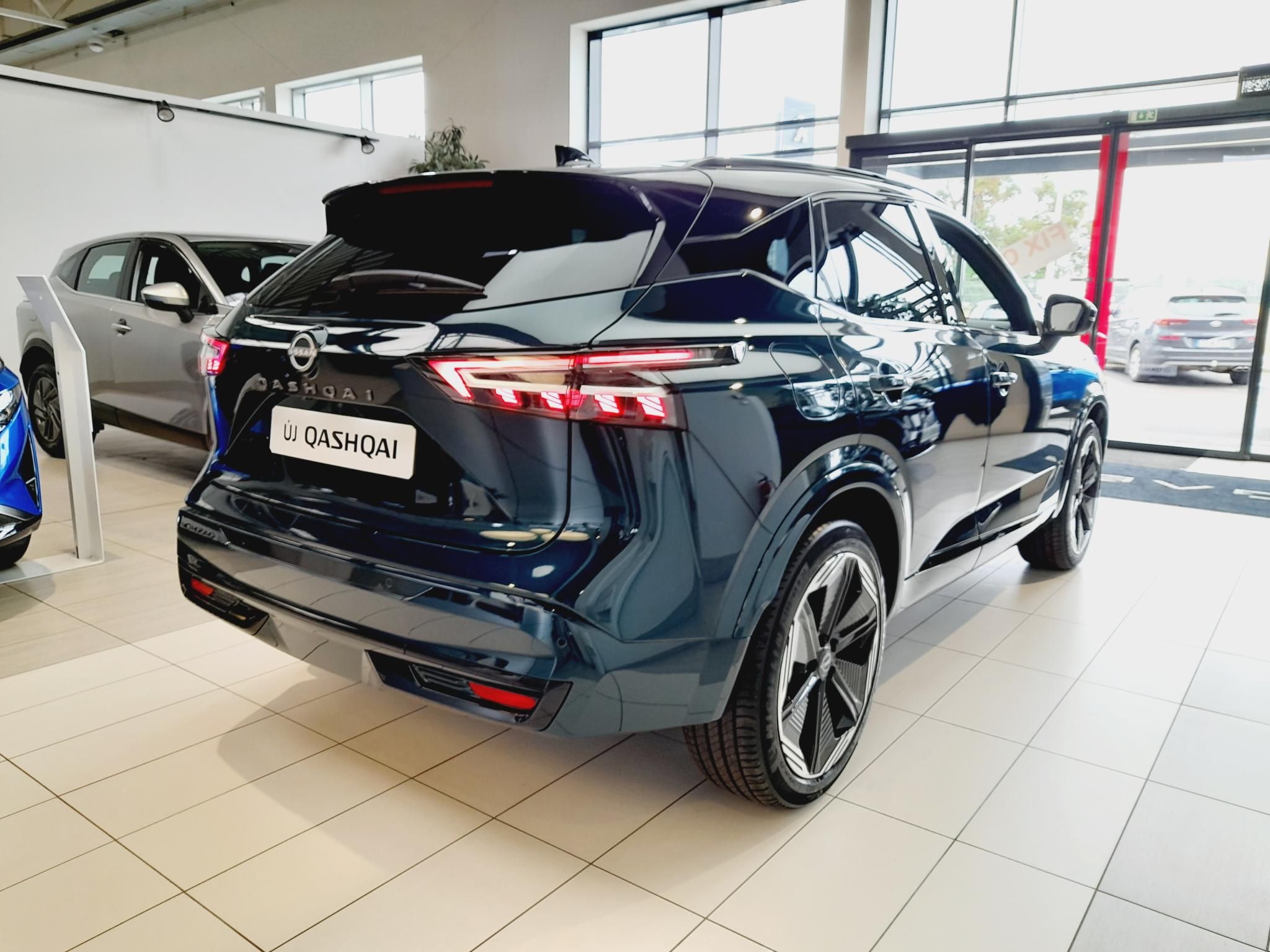 NISSAN QASHQAI 1.3 DIG-T Mild N-Design X-Tronic + Komfort csomag. + Lízing esetén 1% THM! - 6. kép