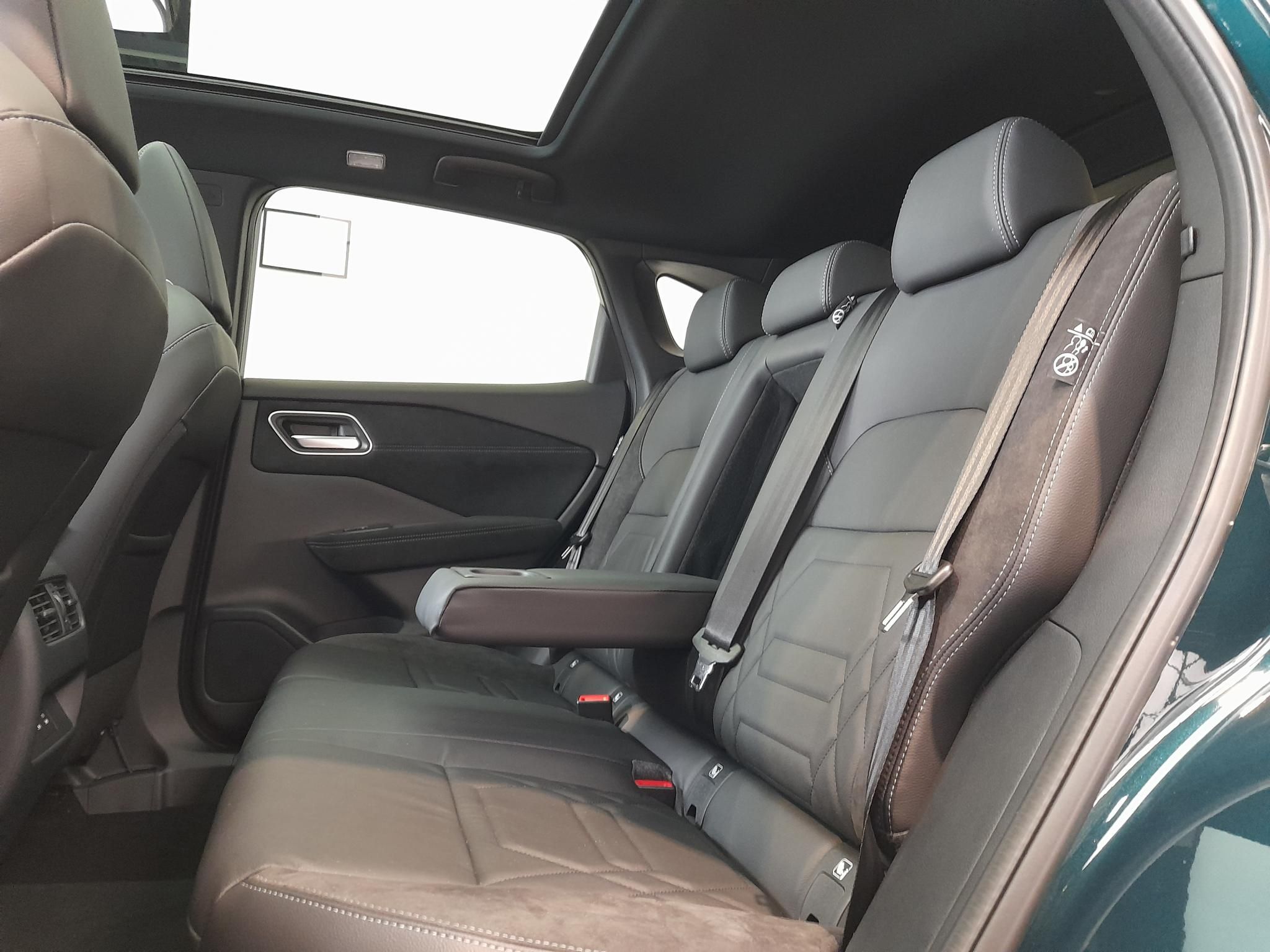 NISSAN QASHQAI 1.3 DIG-T Mild N-Design X-Tronic + Komfort csomag. + Lízing esetén 1% THM! - 16. kép