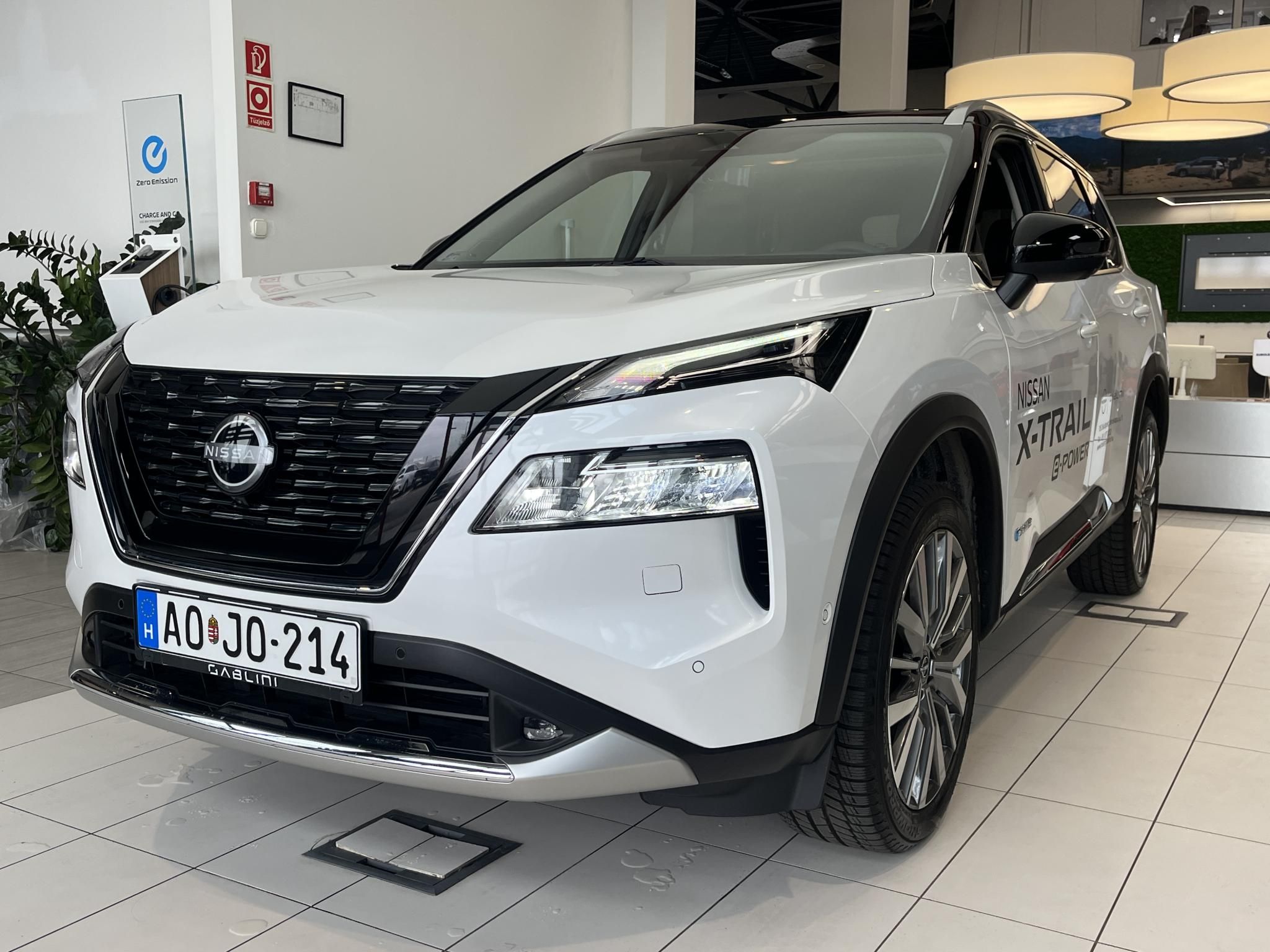 NISSAN X-TRAIL 1.5 e-Power e-4orce Tekna+ (Automata) + TÉLIGUMI SZETT!! FULL EXTRA!