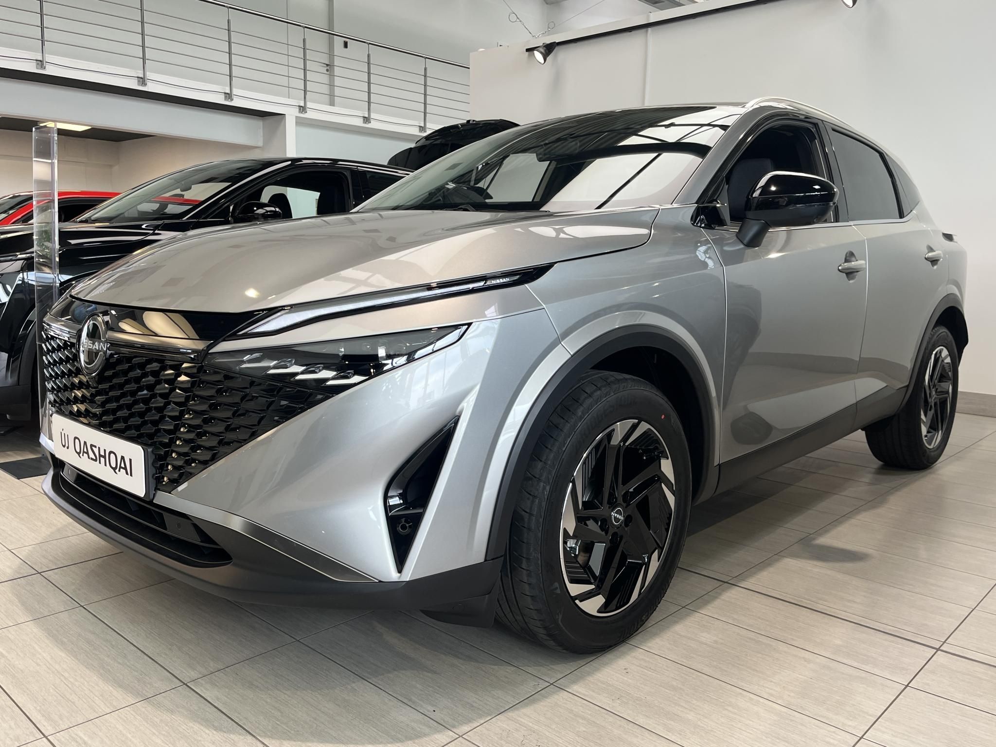 NISSAN QASHQAI 1.3 DIG-T Mild Hybrid N-Connecta +TÉLI CSOMAG + VERHETETLEN ÁR!