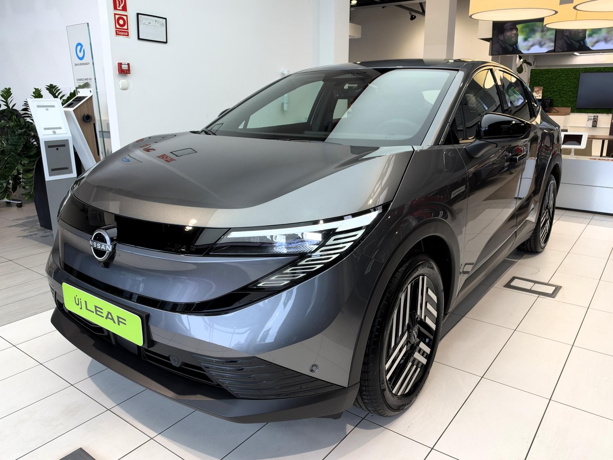 NISSAN LEAF 52 kWh Engage Plus Hőszivattyú+Akku fűtés! Készletről azonnal! - 2. kép