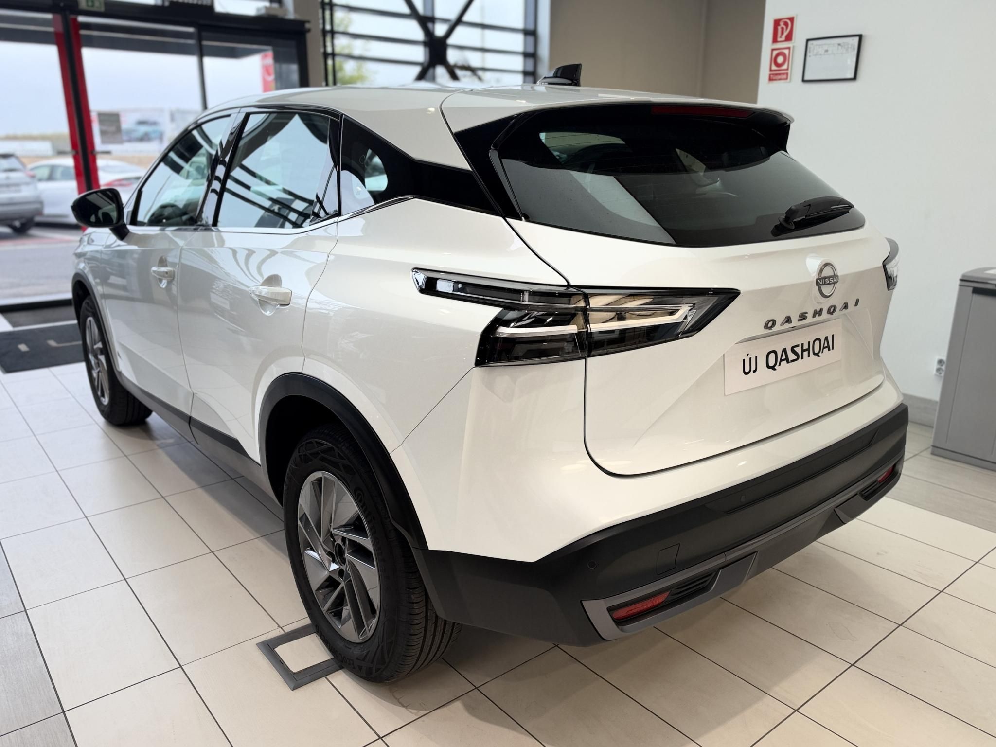 NISSAN QASHQAI 1.3 DIG-T Mild Hybrid Acenta ÚJ MODELL! + TÉLI CSOMAG ! KÉSZLETEN! - 4. kép