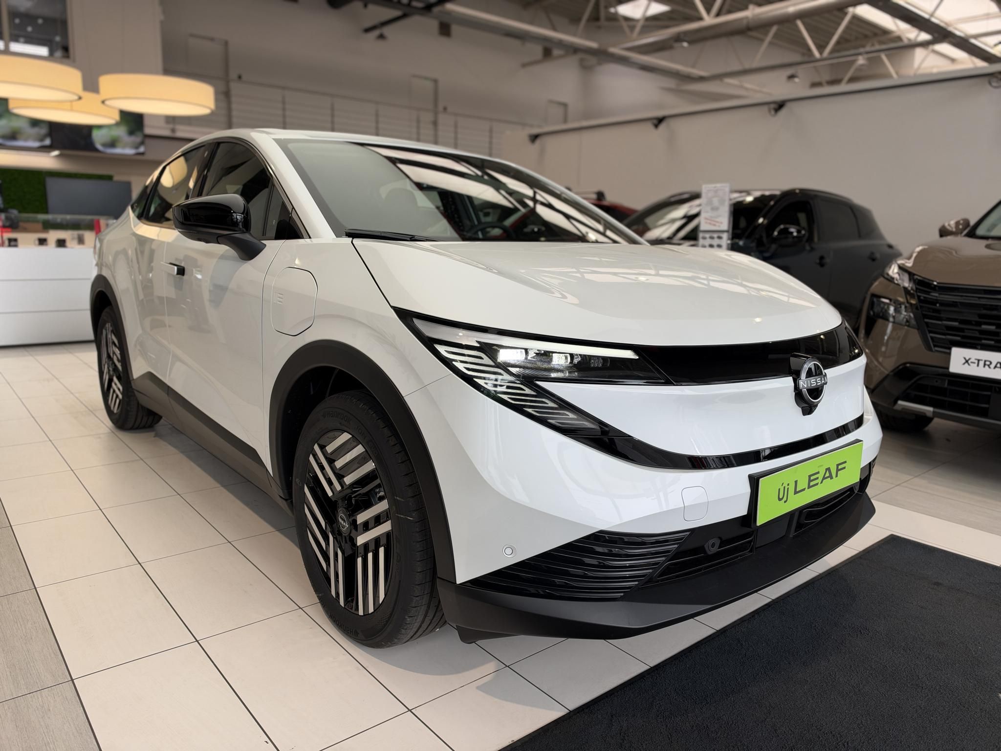 NISSAN LEAF 52 kWh Engage Plus Hőszivattyú+Akku fűtés! Készletről azonnal! - 1. kép