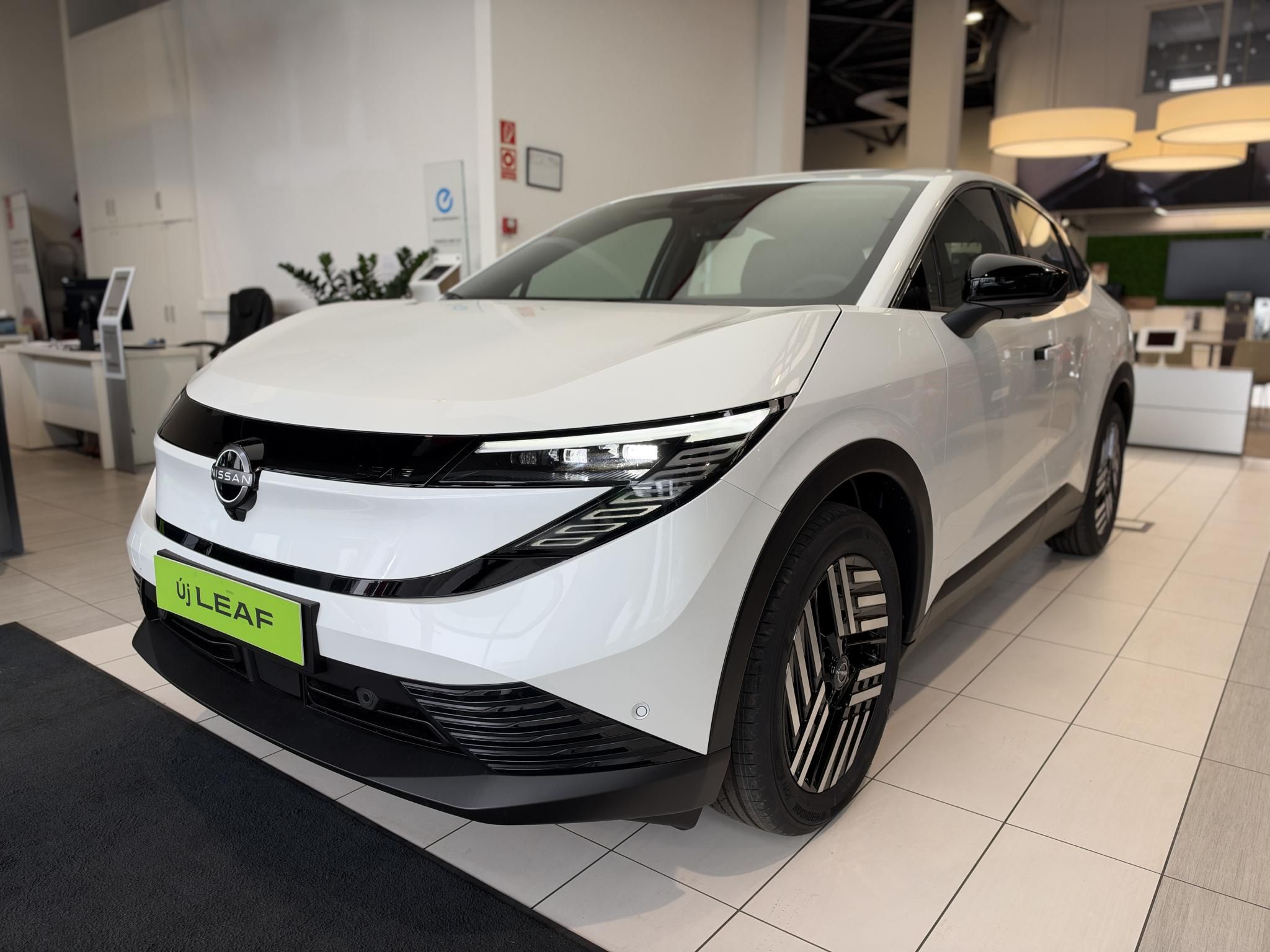 NISSAN LEAF 52 kWh Engage Plus Hőszivattyú+Akku fűtés! Készletről azonnal! - 3. kép