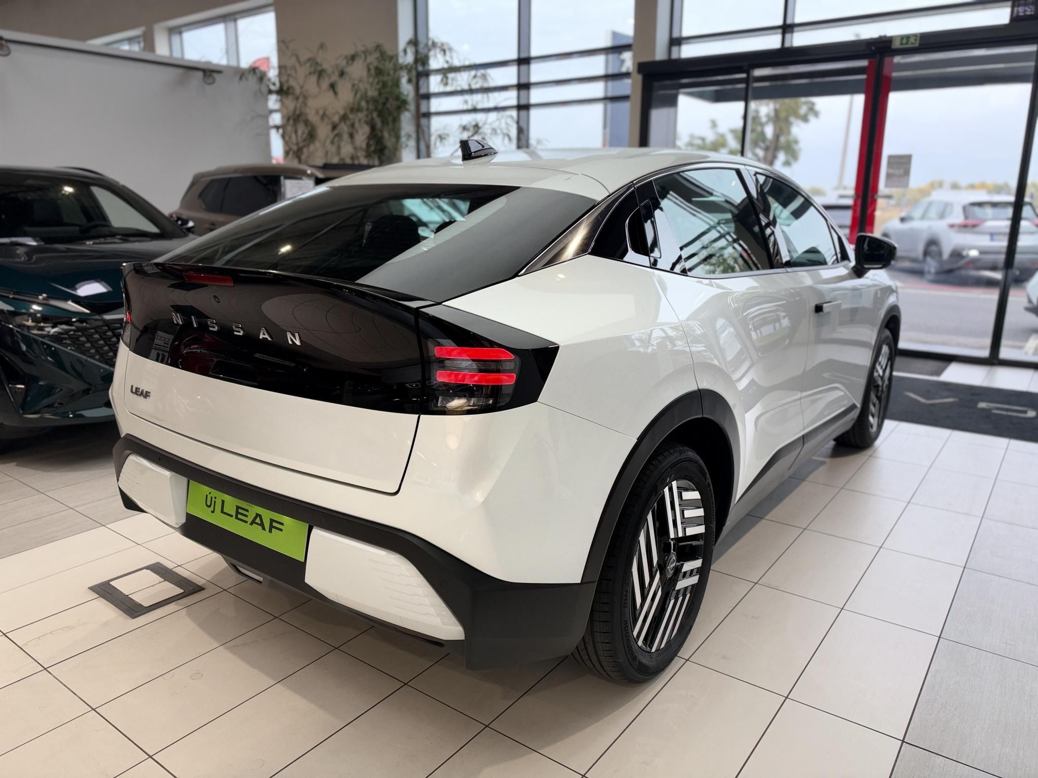 NISSAN LEAF 52 kWh Engage Plus Hőszivattyú+Akku fűtés! Készletről azonnal! - 5. kép